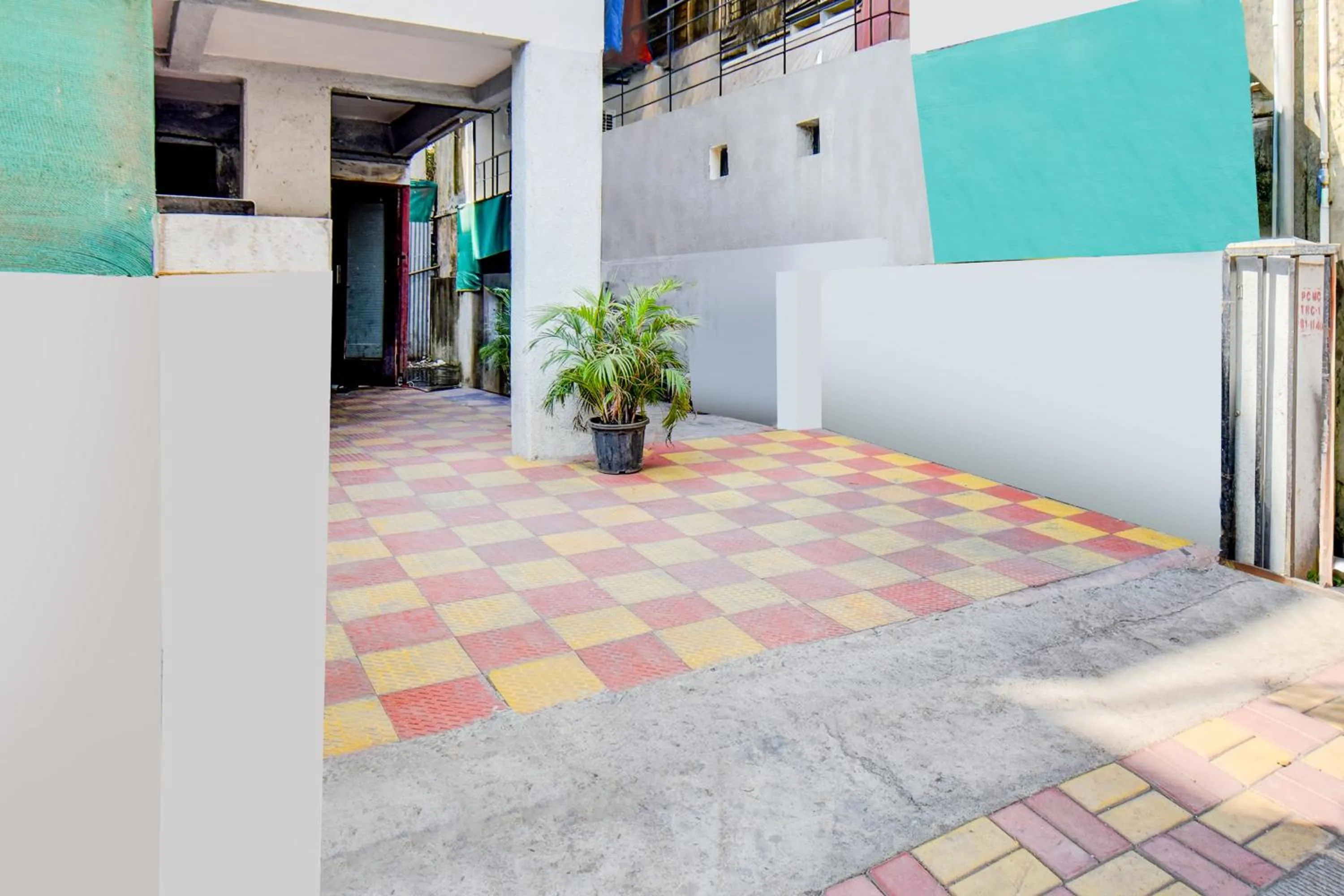 Facade/entrance in Hotel O Western Avenue Pune Formerly Happy Stay