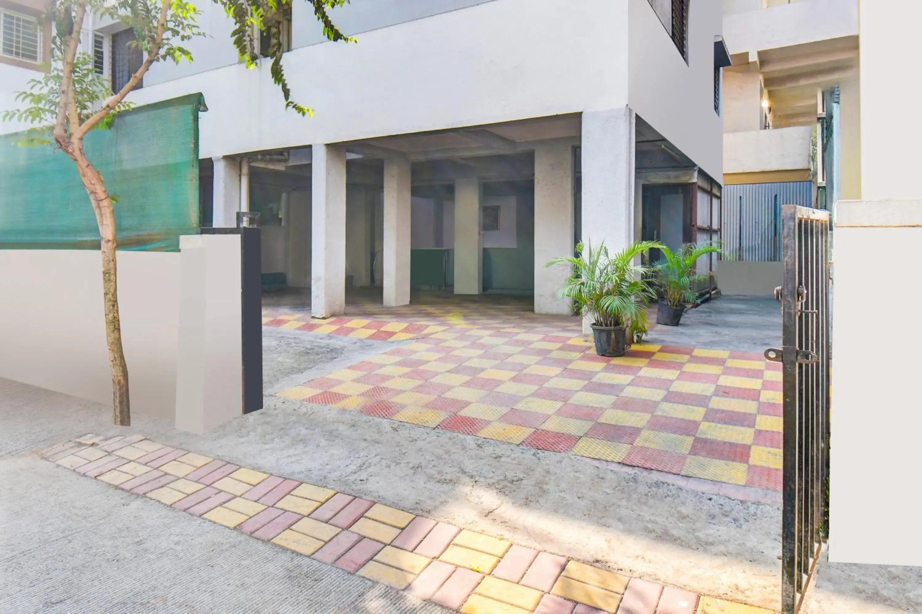 Facade/entrance in Super Hotel O Western Avenue Pune Formerly Happy Stay Facade/entrance in Super Hotel O Western Avenue Pune Formerly Happy Stay