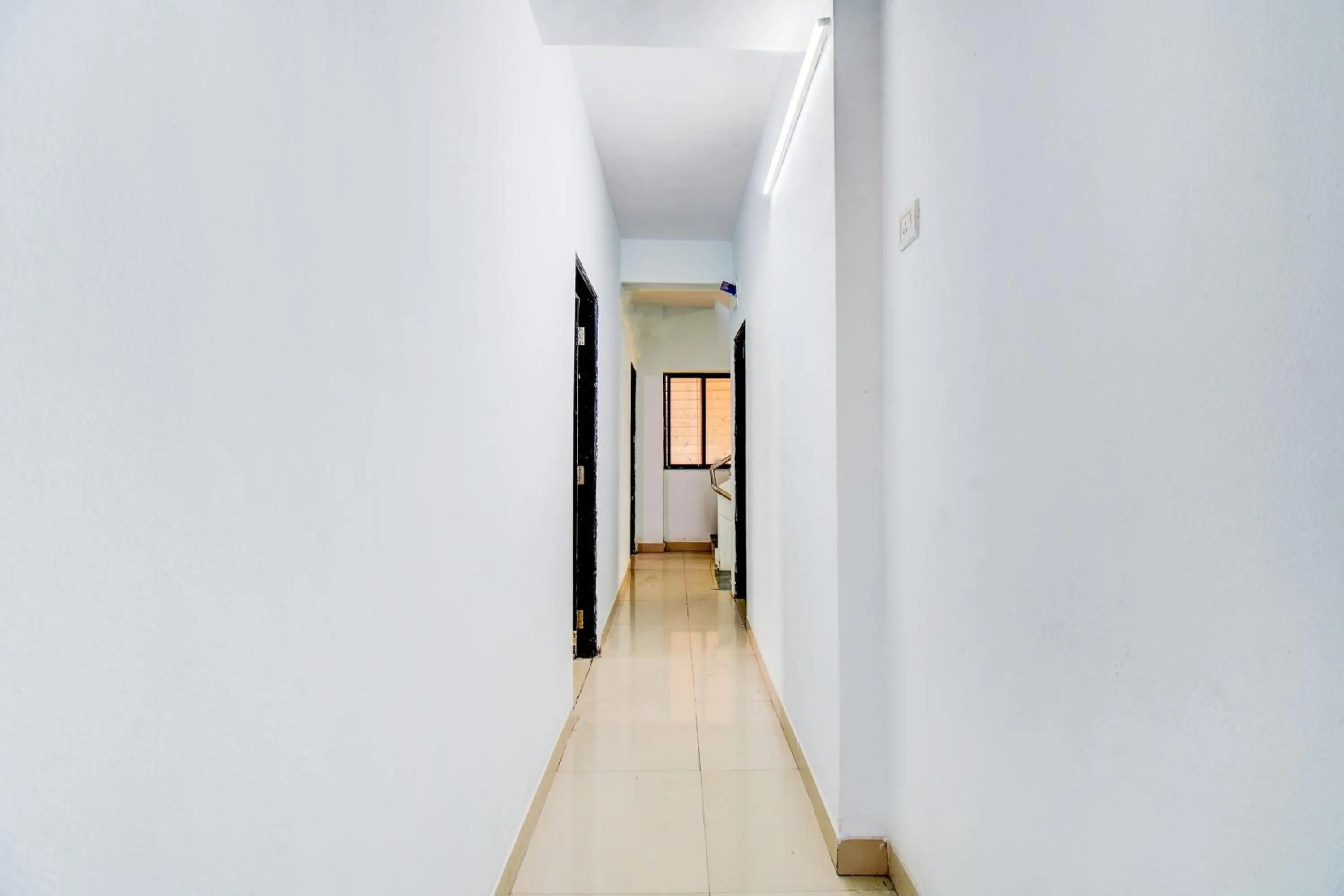 Lobby or reception in Hotel O Western Avenue Pune Formerly Happy Stay