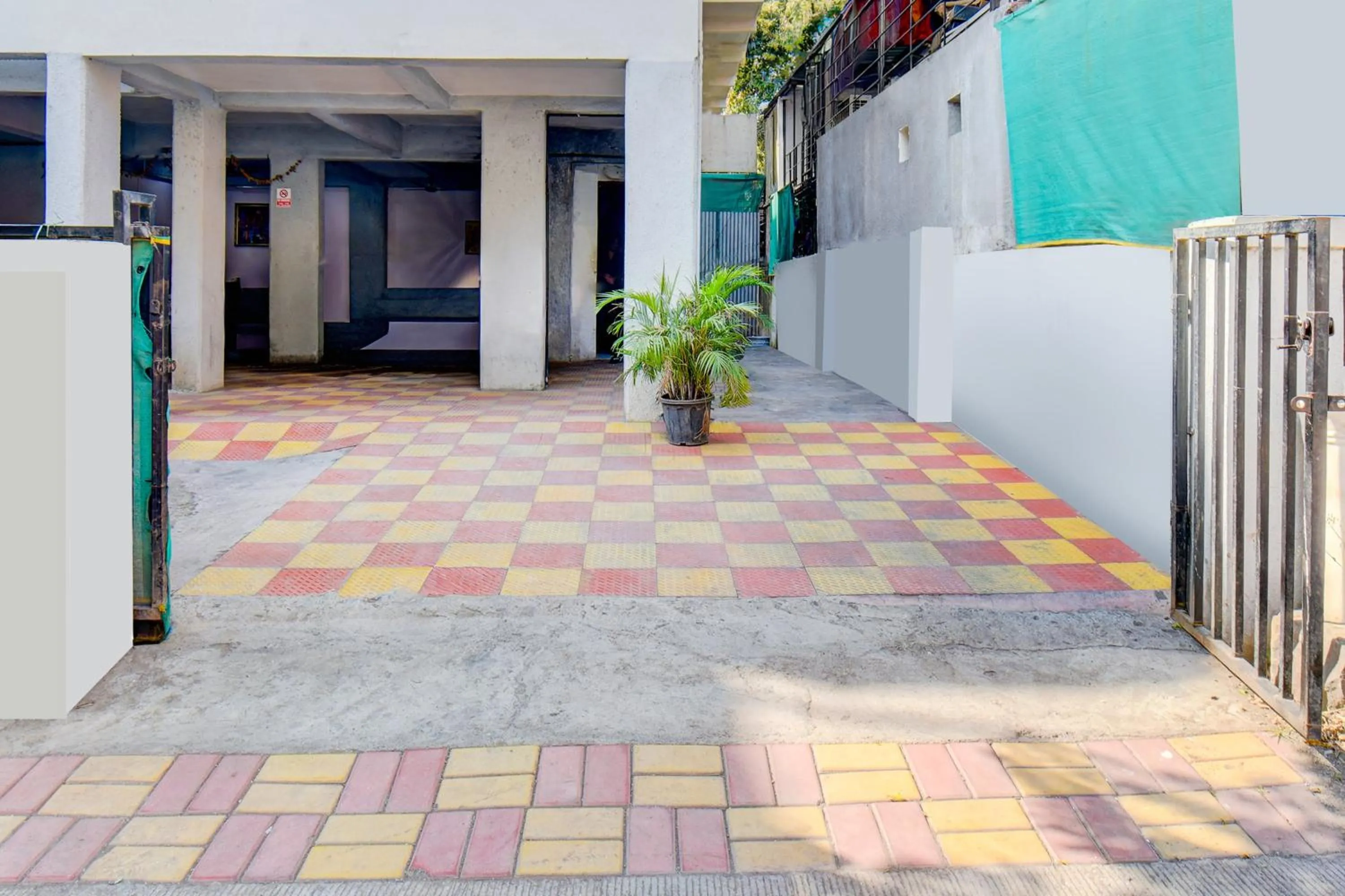 Facade/entrance in Hotel O Western Avenue Pune Formerly Happy Stay