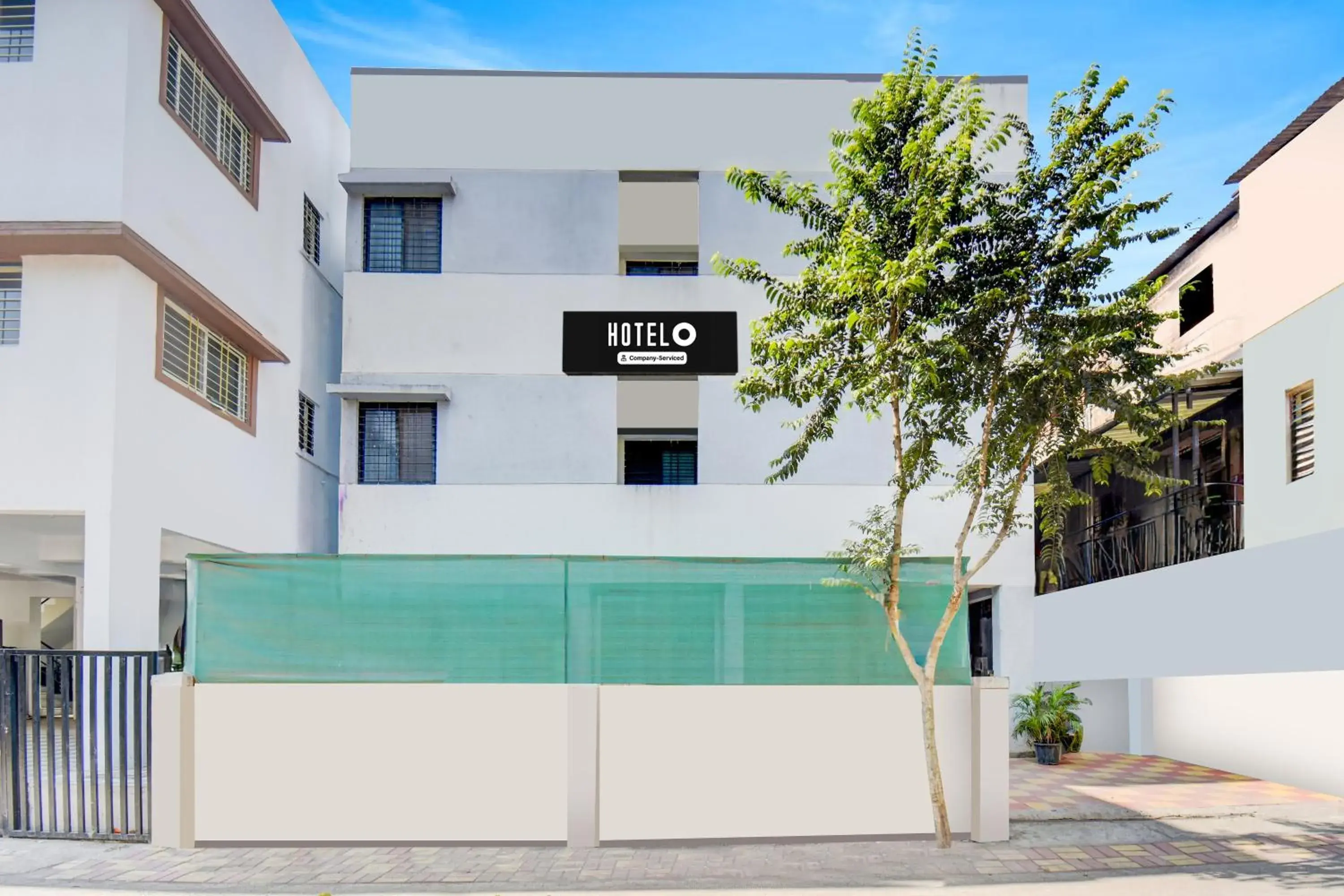 Facade/entrance in Super Hotel O Western Avenue Pune Formerly Happy Stay Facade/entrance in Super Hotel O Western Avenue Pune Formerly Happy Stay