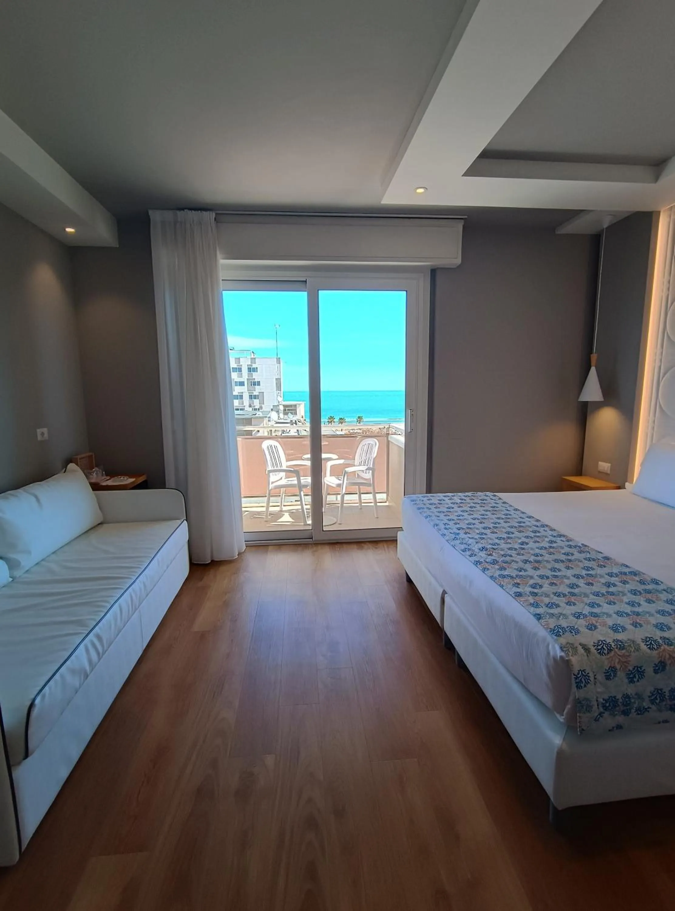 Bedroom, Bed in Hotel Concord - Nel cuore di Riccione