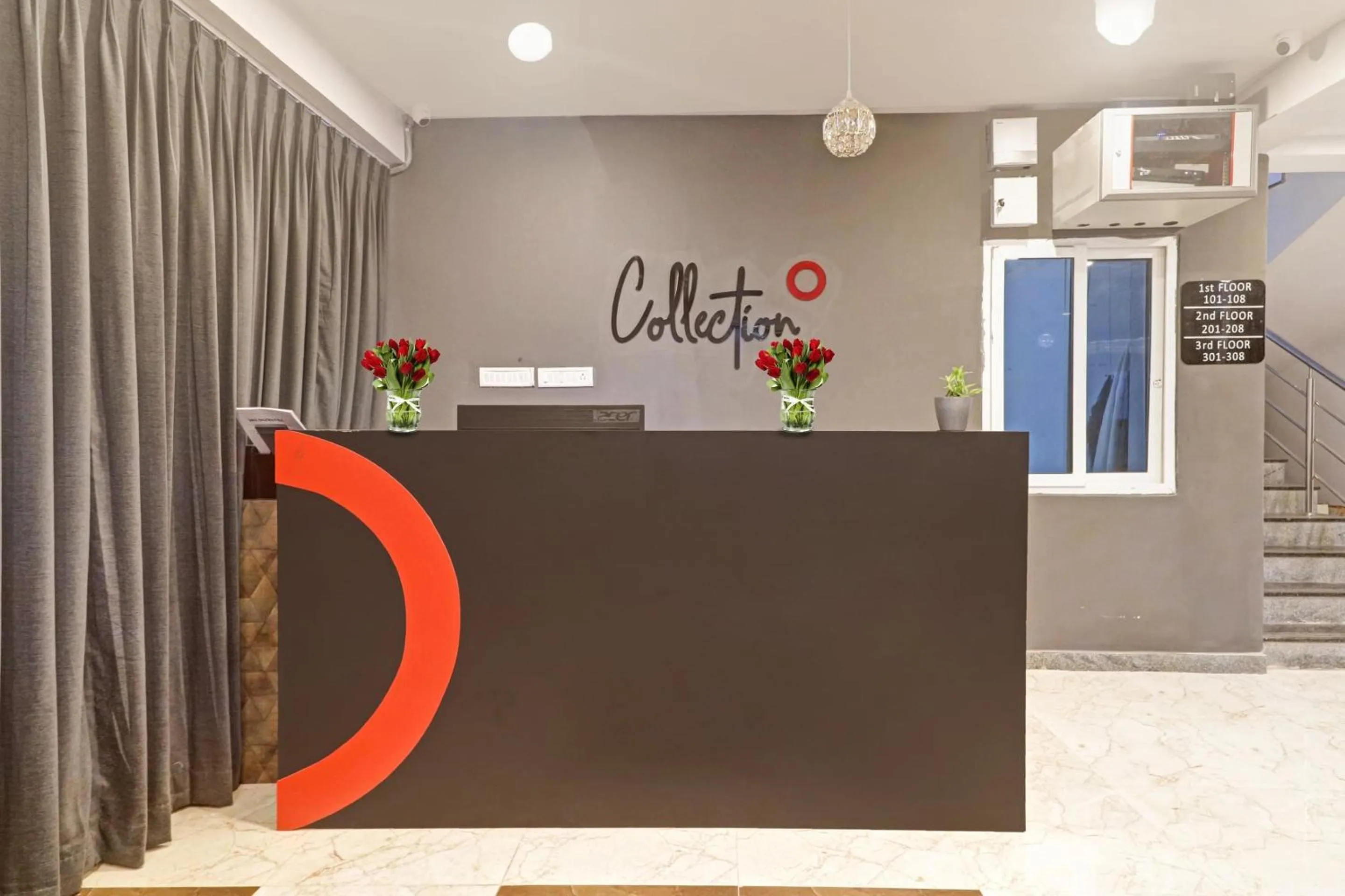 Lobby or reception in Super Townhouse RCC Pristine