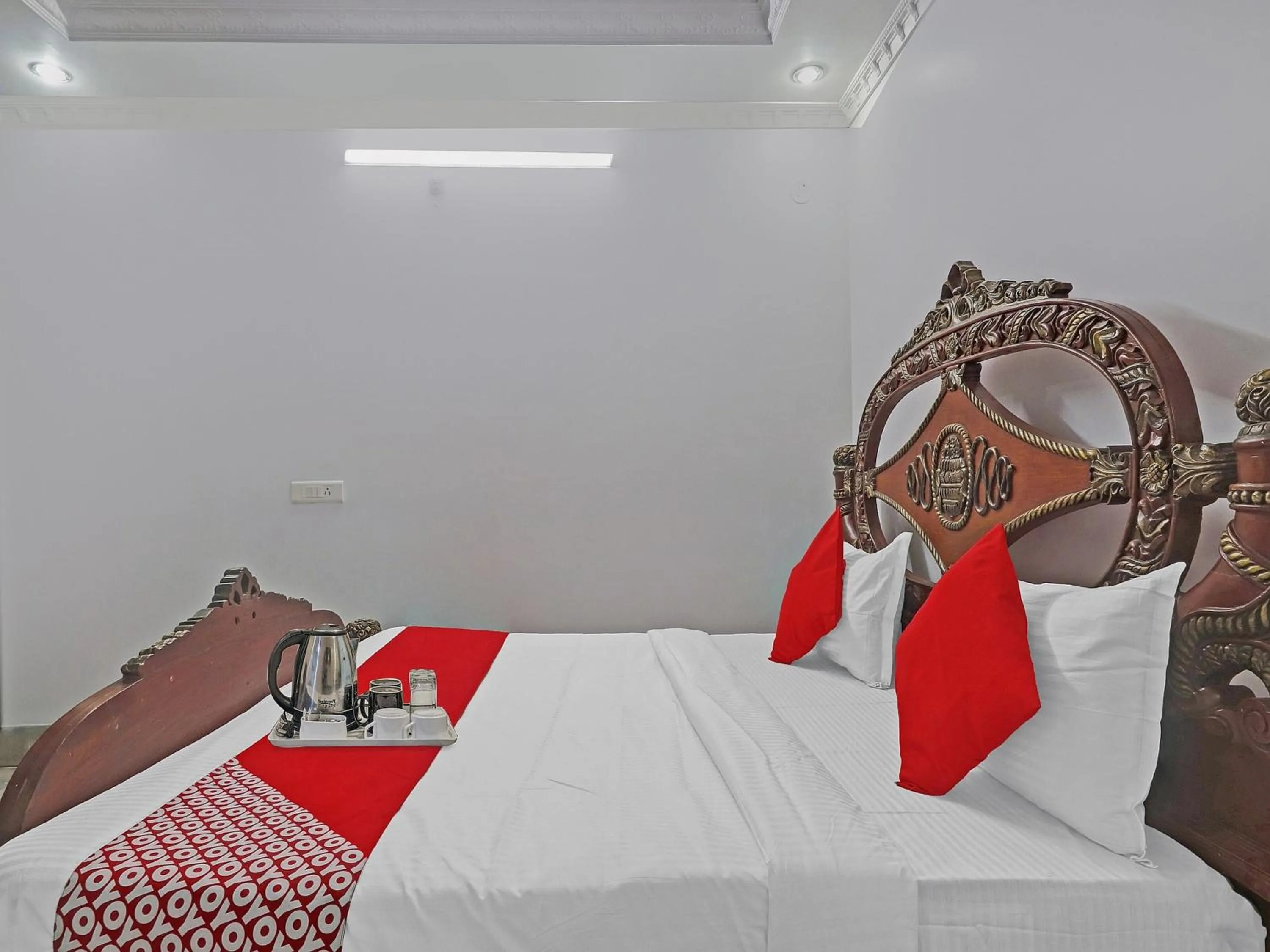 Bedroom, Bed in Super Hotel O Alpine Glow Crest