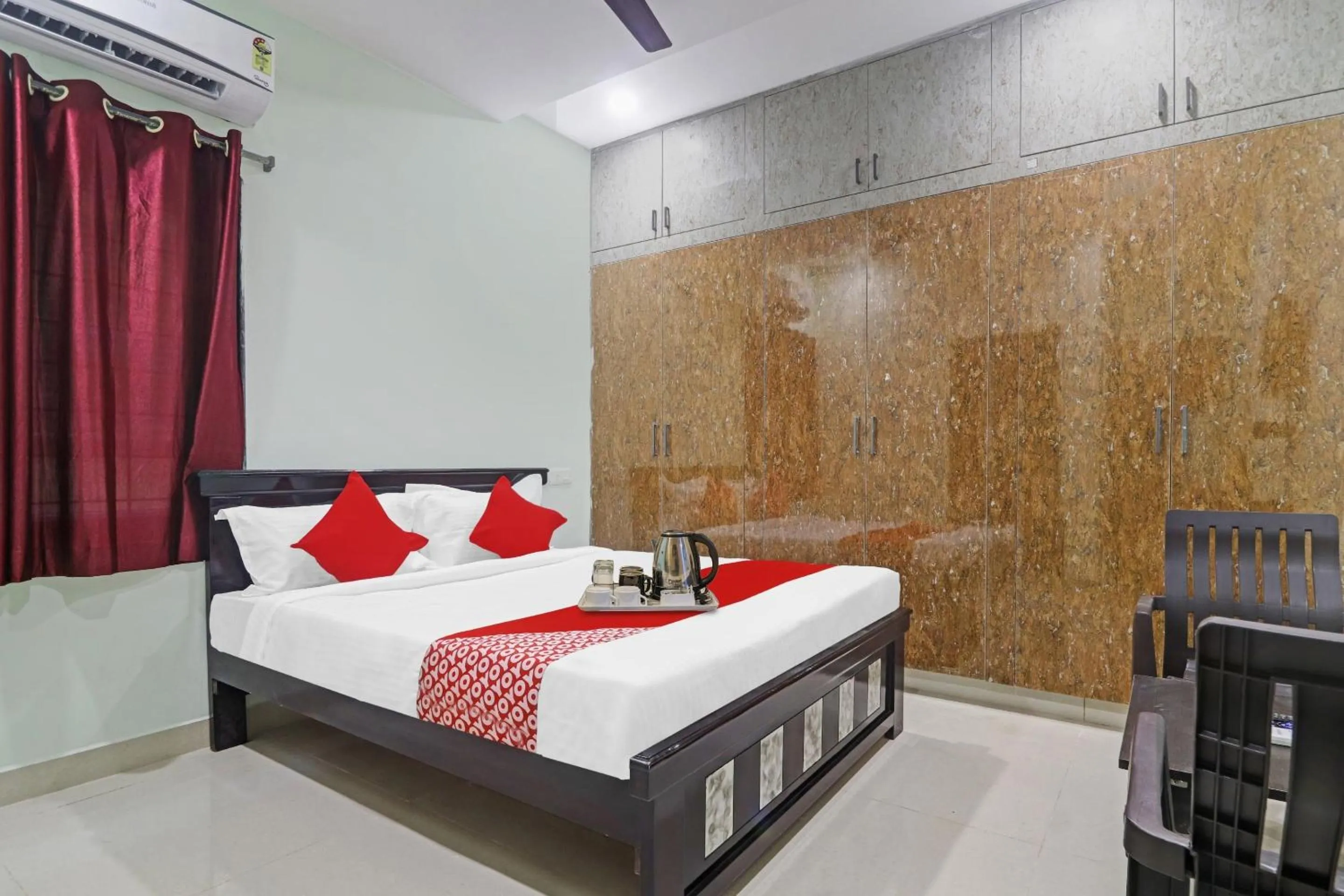 Bedroom, Bed in Hotel O Hanuma Residency