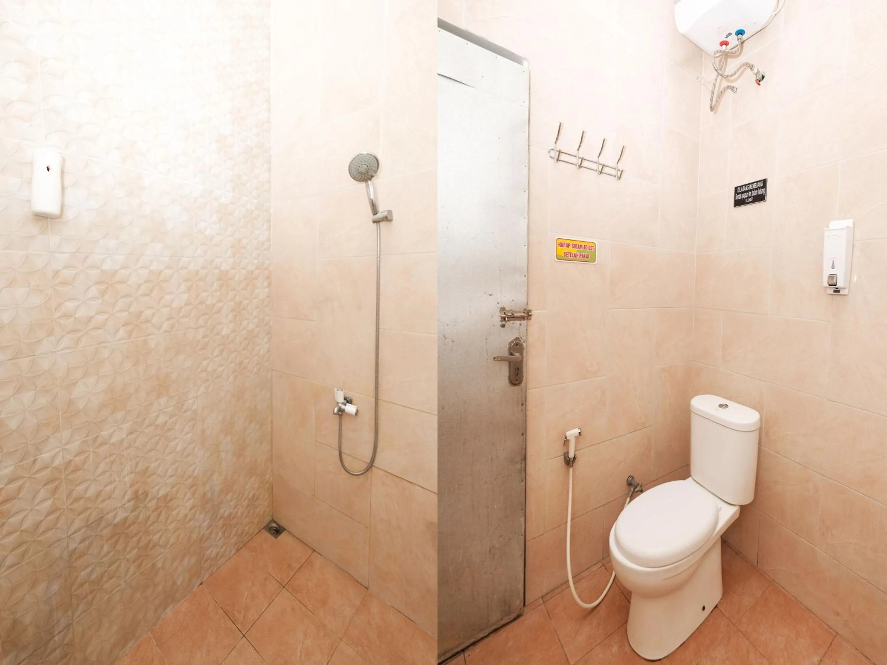 Bathroom in Griya One Family