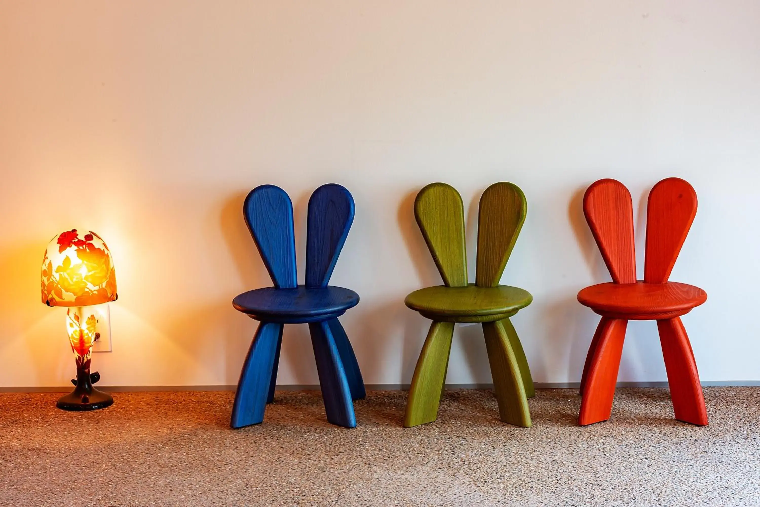 Lounge or bar in plat hostel keikyu kamakura wave Lounge or bar in plat hostel keikyu kamakura wave