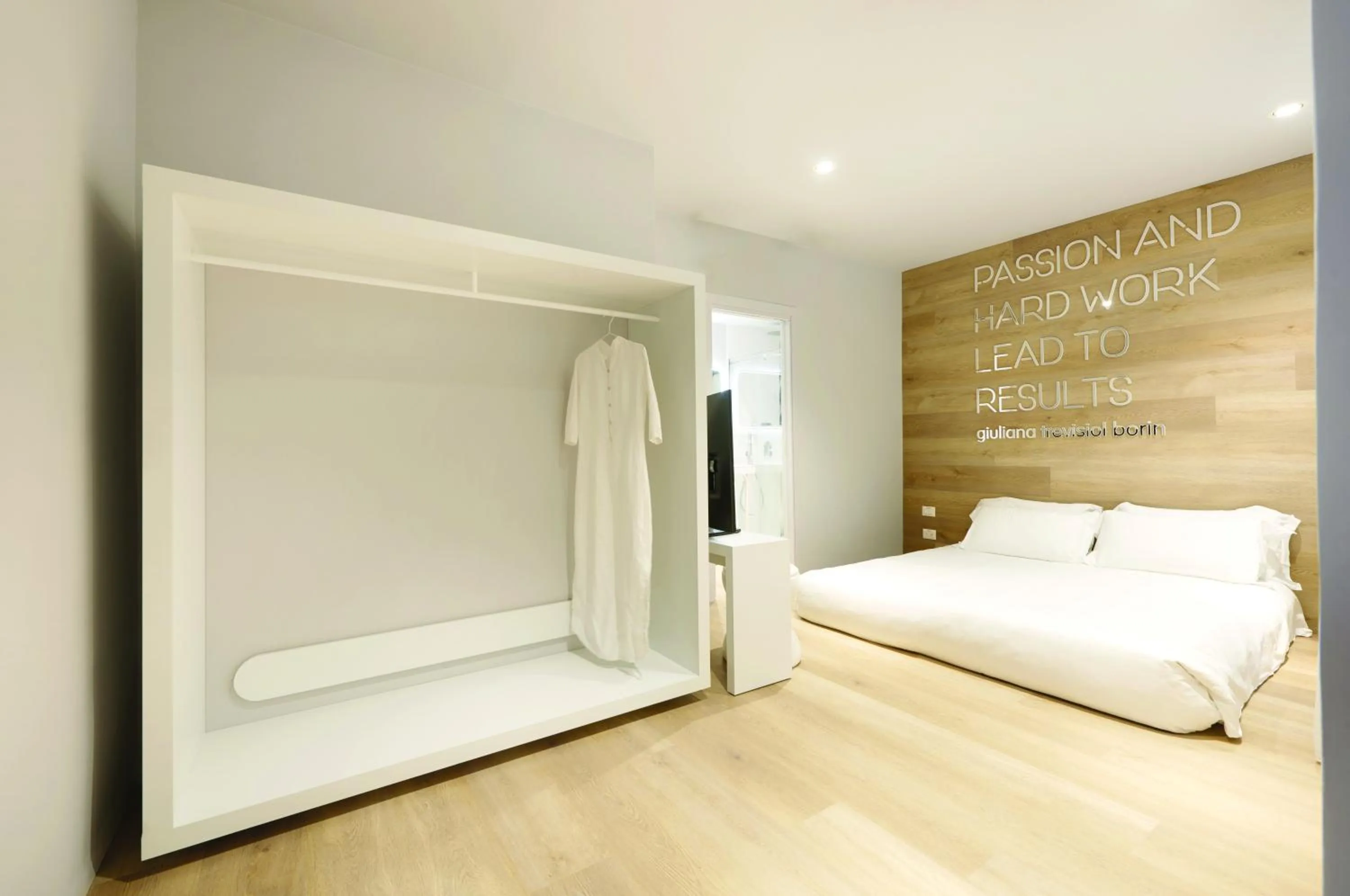Photo of the whole room, Bed in YouMe Design Place Hotel