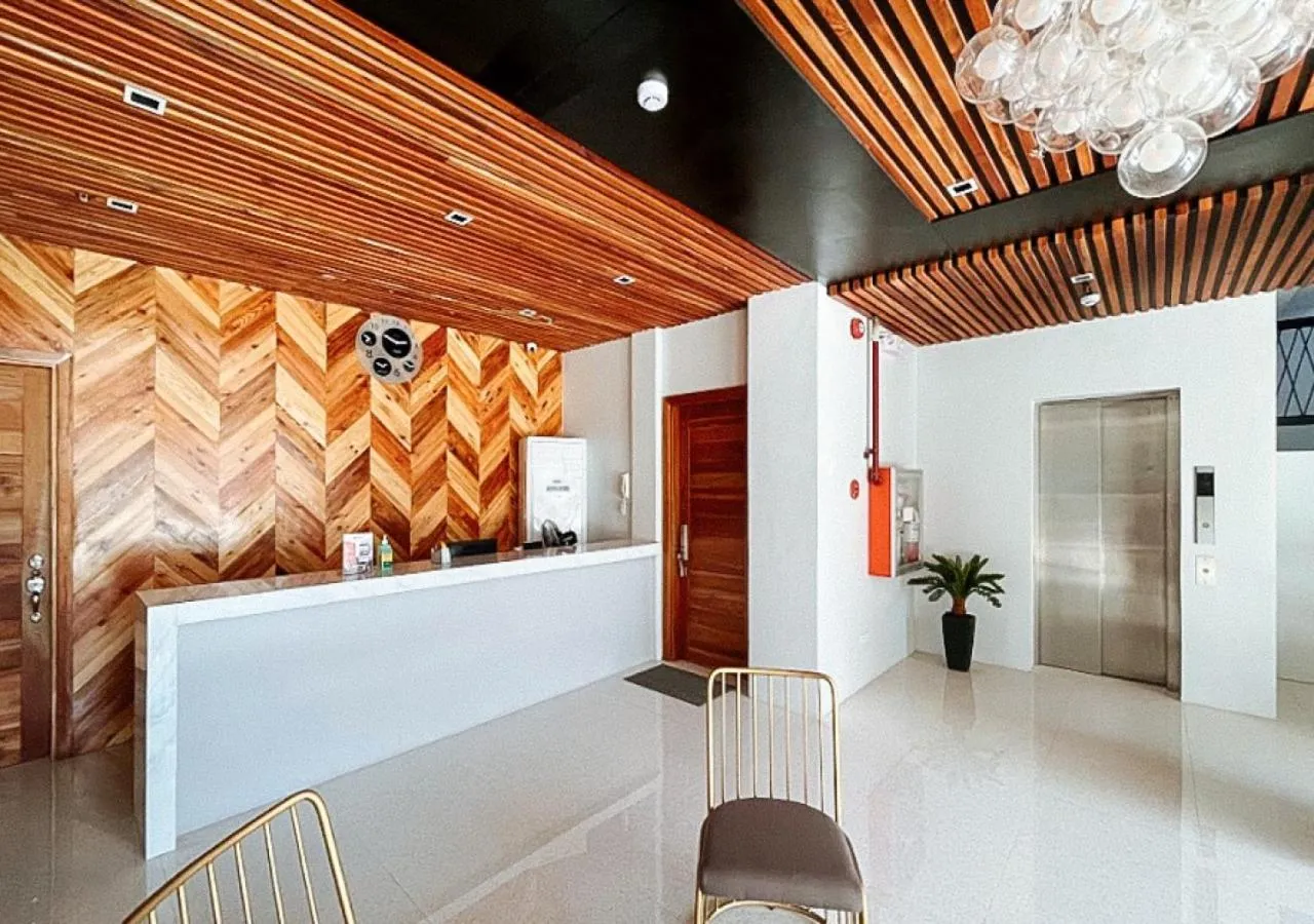 Lobby or reception in RedDoorz near Southwestern University