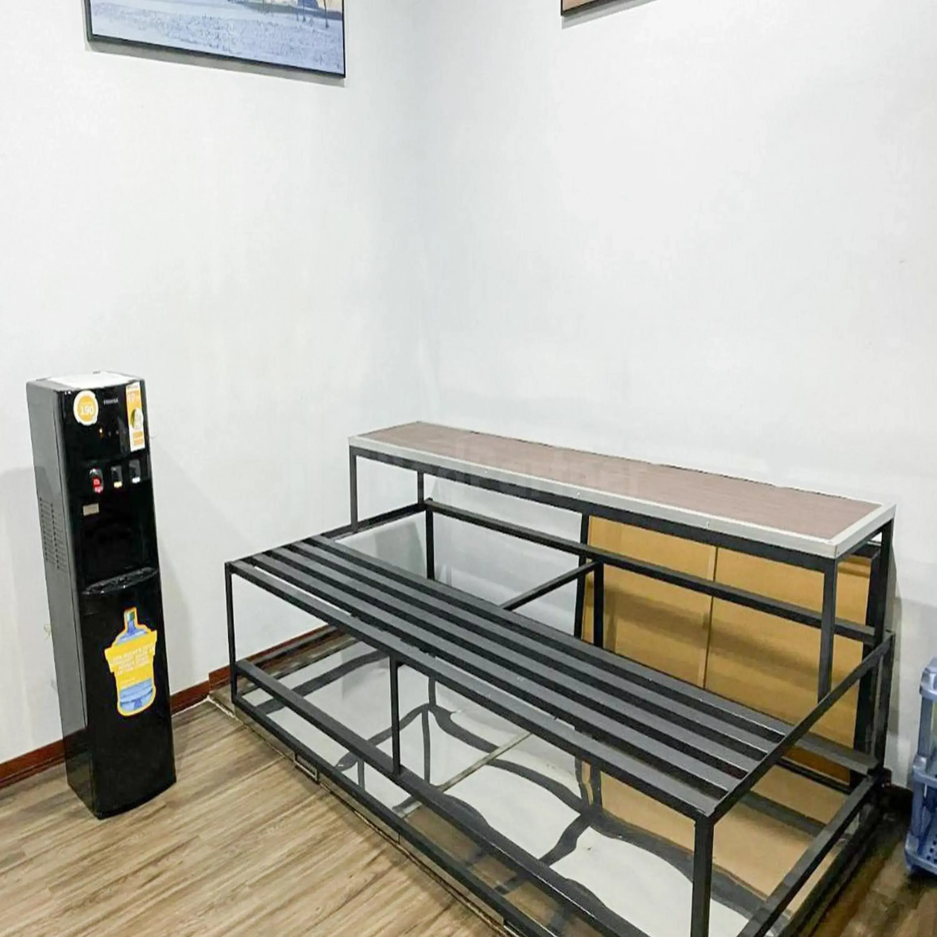 Property building, Bed in Wisma Pinggir Mitra RedDoorz Property building, Bed in Wisma Pinggir Mitra RedDoorz