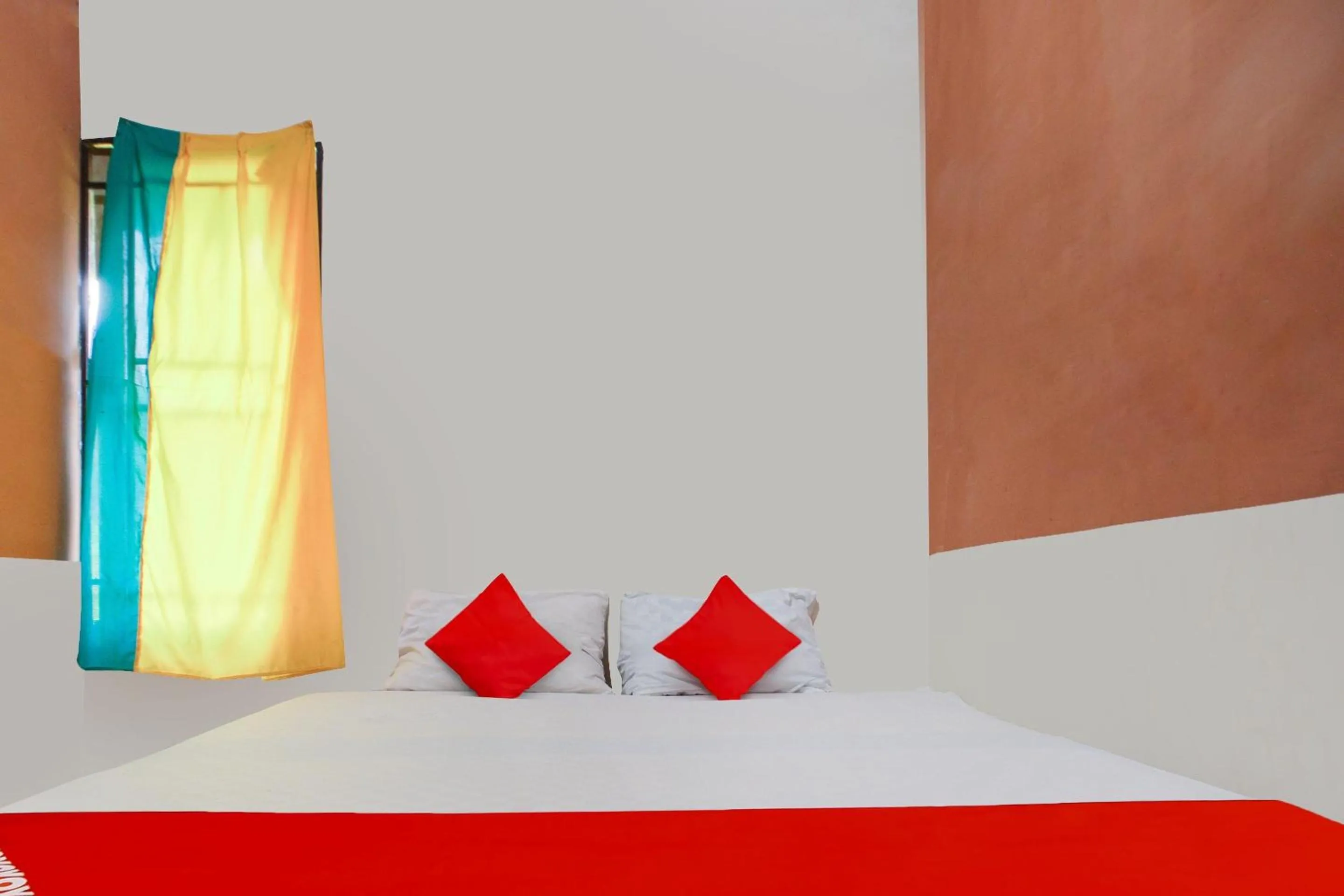 Bedroom, Bed in OYO 91051 Penginapan Pondok Ratu 354