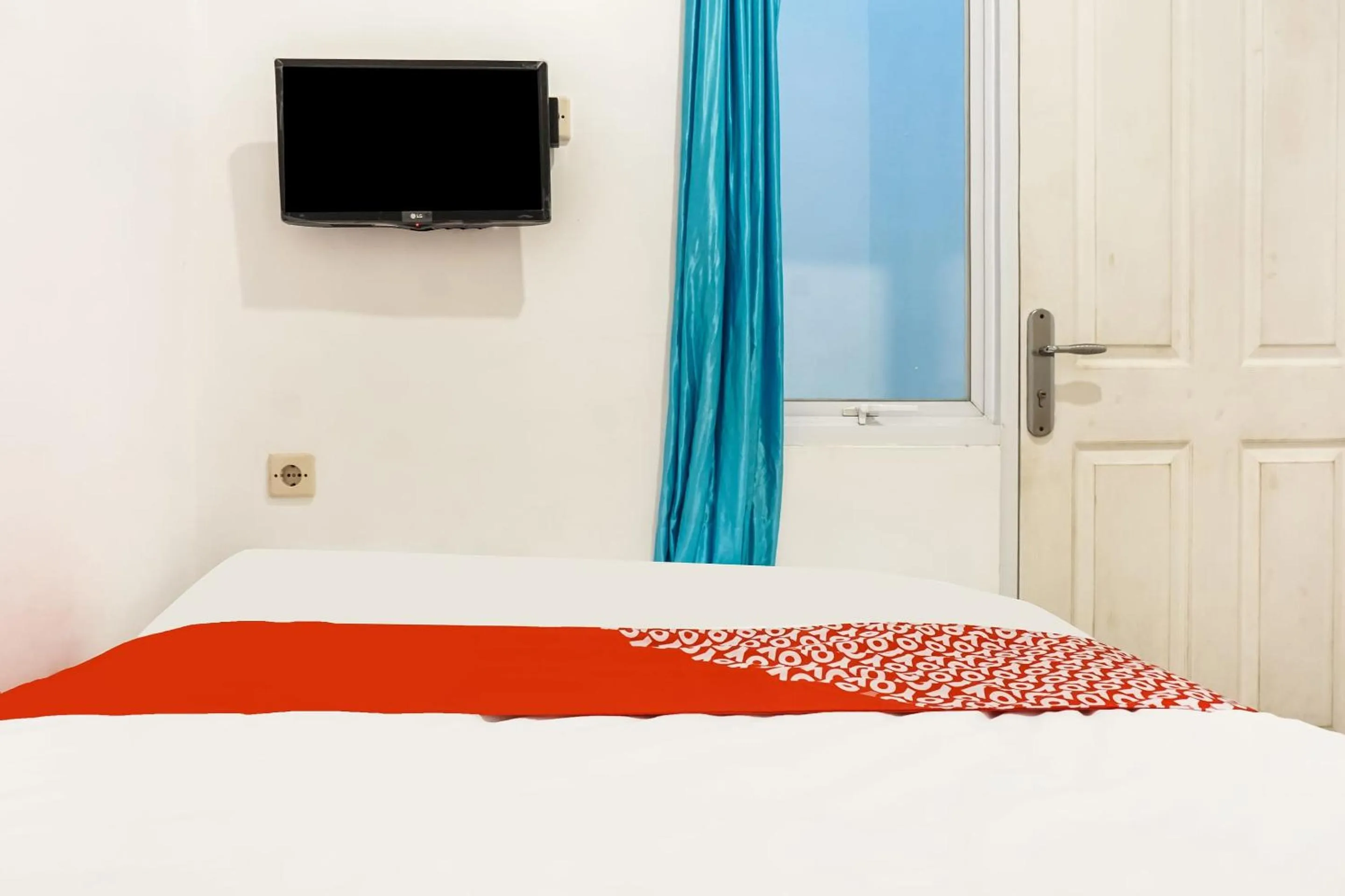 Bedroom in Super OYO 91074 Stariez Senen Syariah