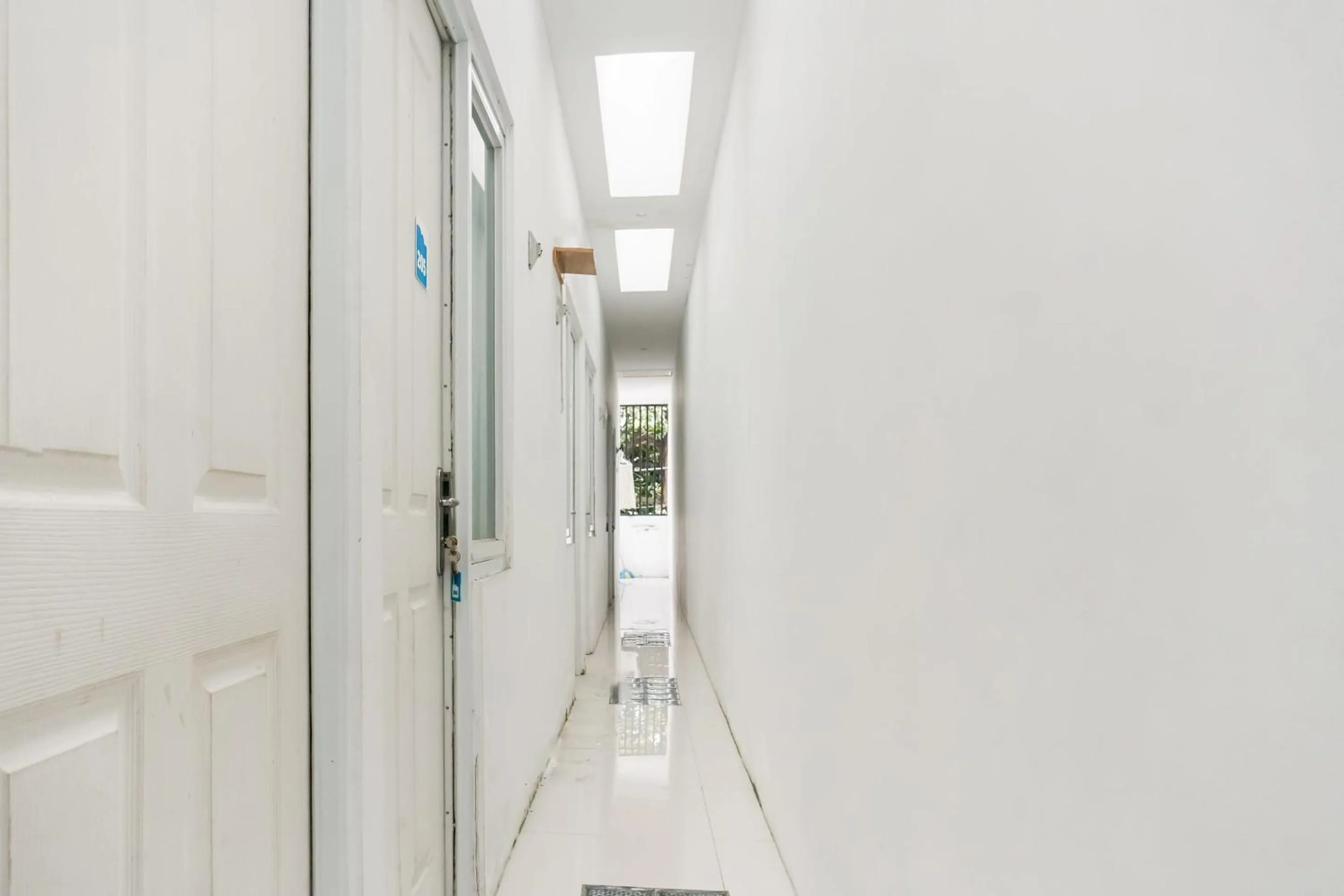 Lobby or reception in Super OYO 91074 Stariez Senen Syariah