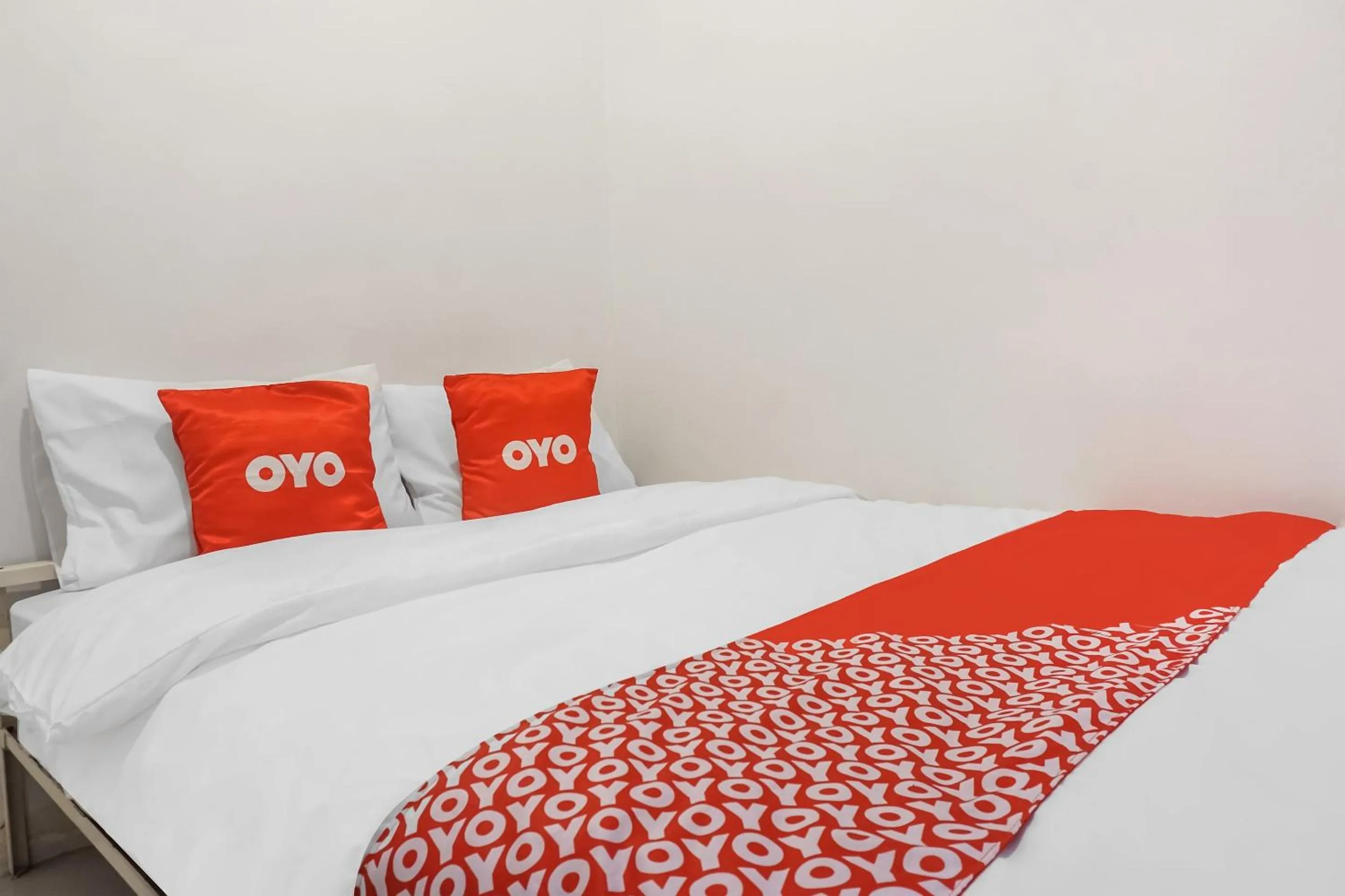 Bedroom in Super OYO 91074 Stariez Senen Syariah