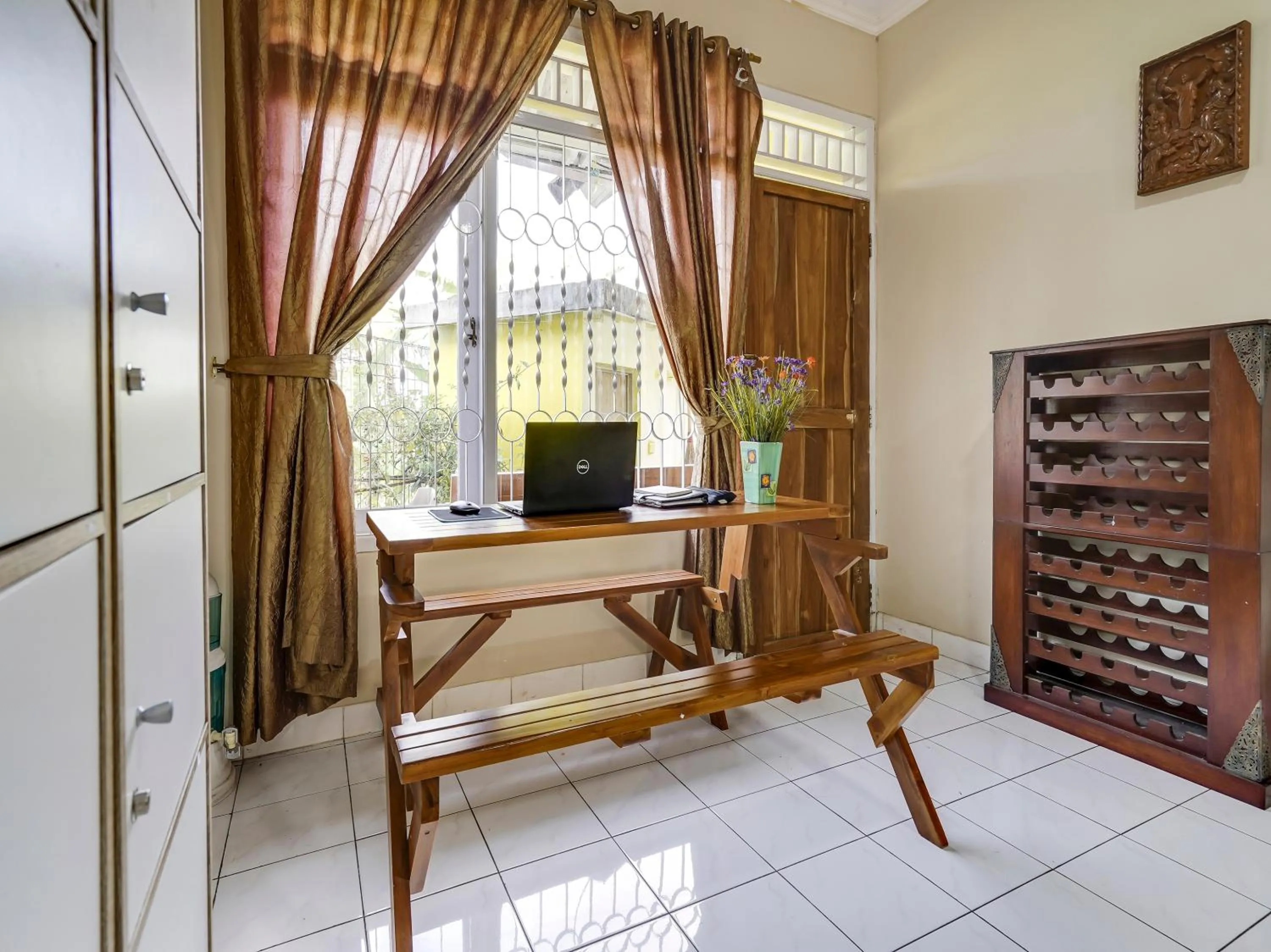 Lobby or reception in SPOT ON 91107 Villa Galaxy Resort