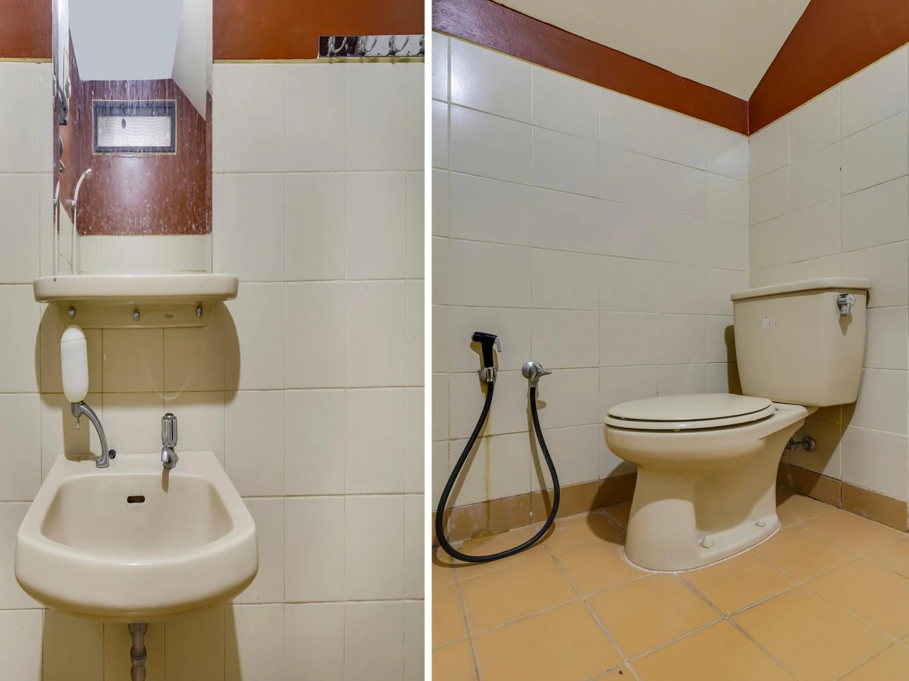 Bathroom in SPOT ON 91107 Villa Galaxy Resort