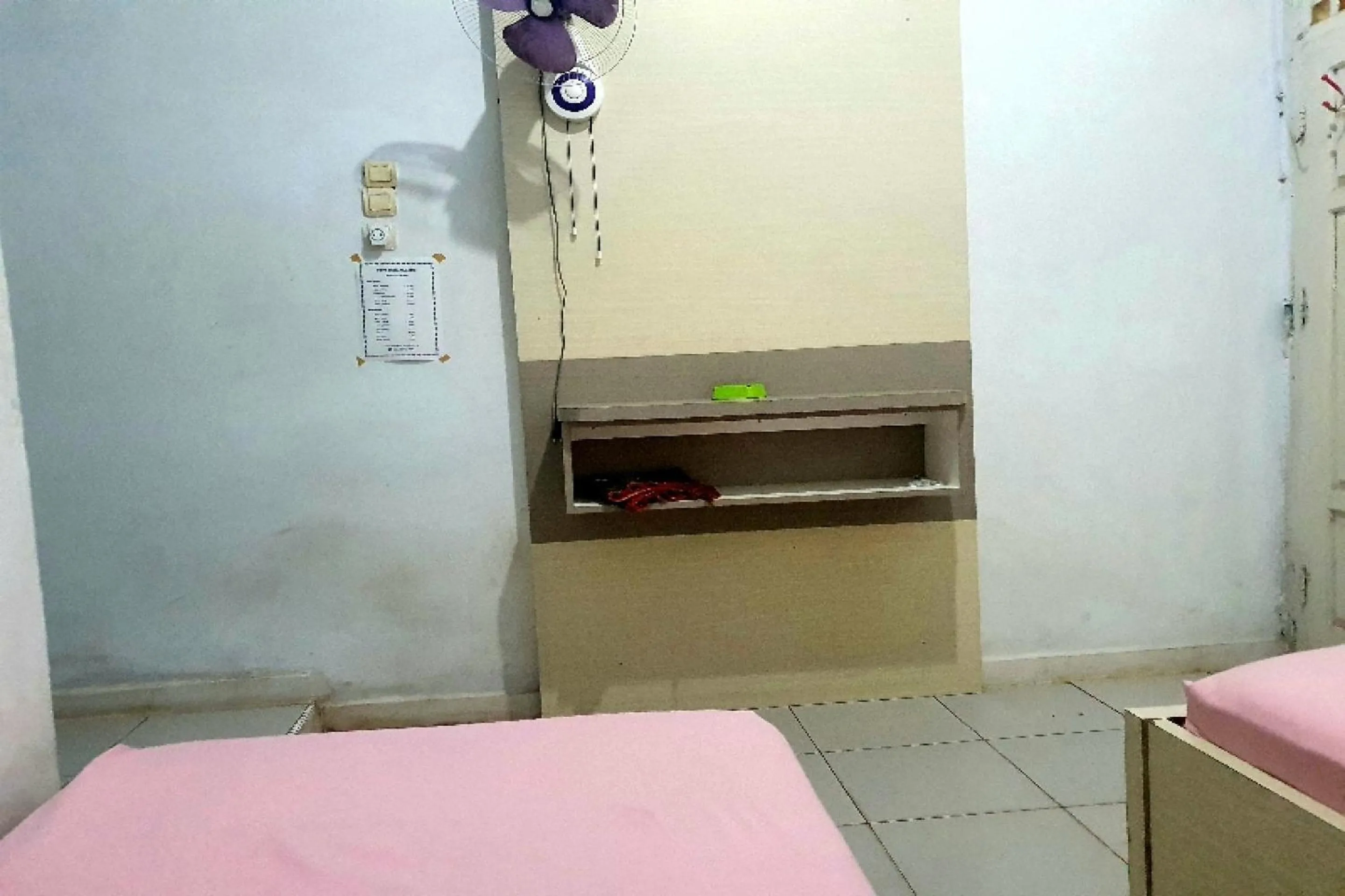 Bedroom in Hotel O Atika