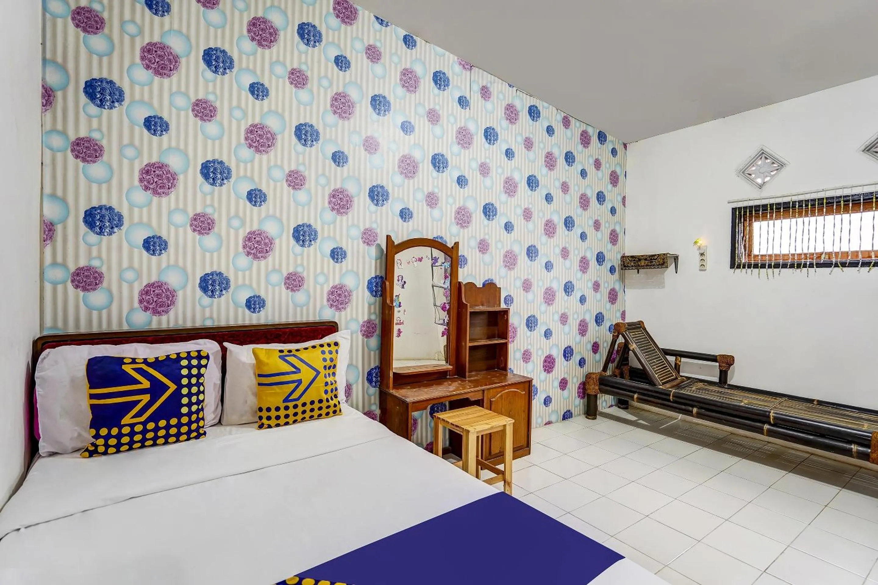 Bedroom, Bed in Hotel O Syariah Desa Wisata Lembah Gunung Tumpeng