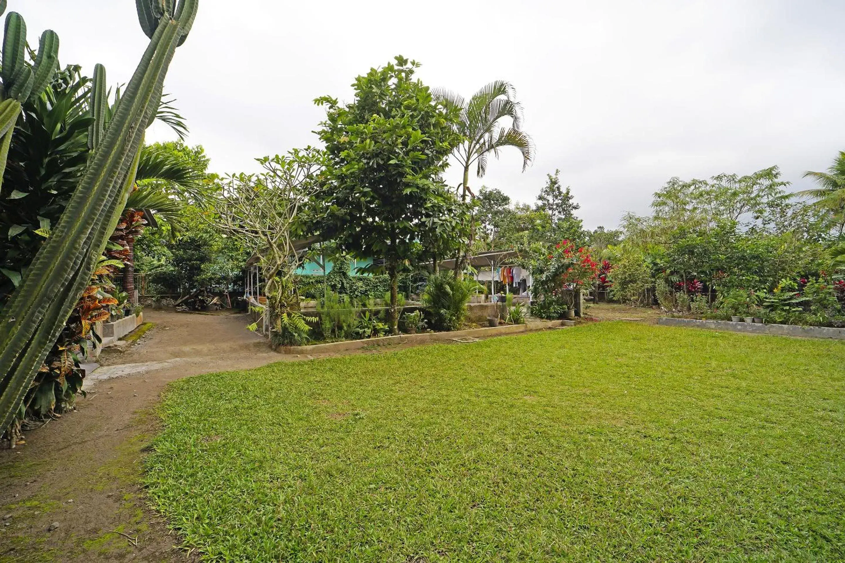 Lobby or reception in Hotel O Griya Estu Wening Lobby or reception in Hotel O Griya Estu Wening