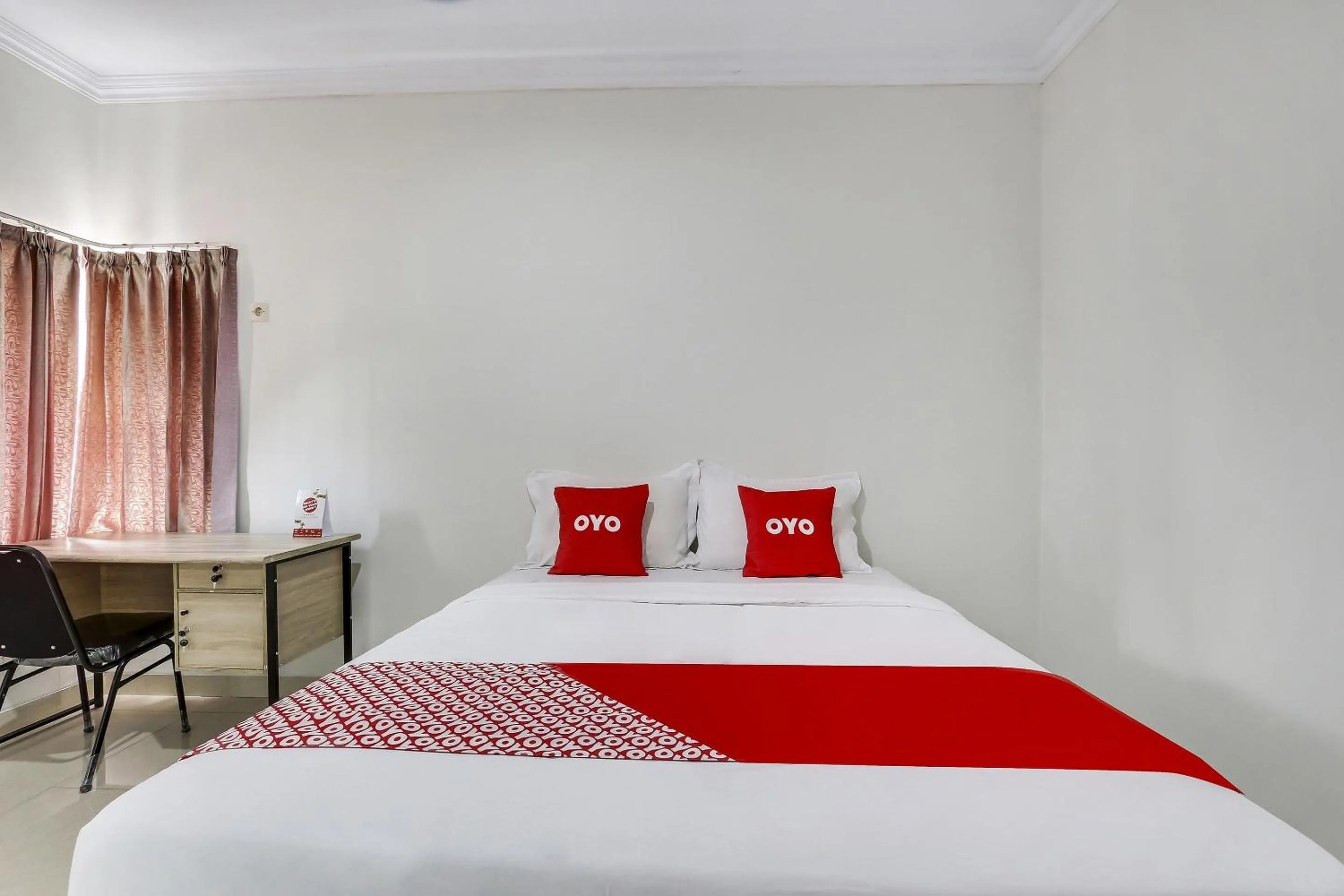 Bedroom, Bed in Hotel O Nathania Exclusive