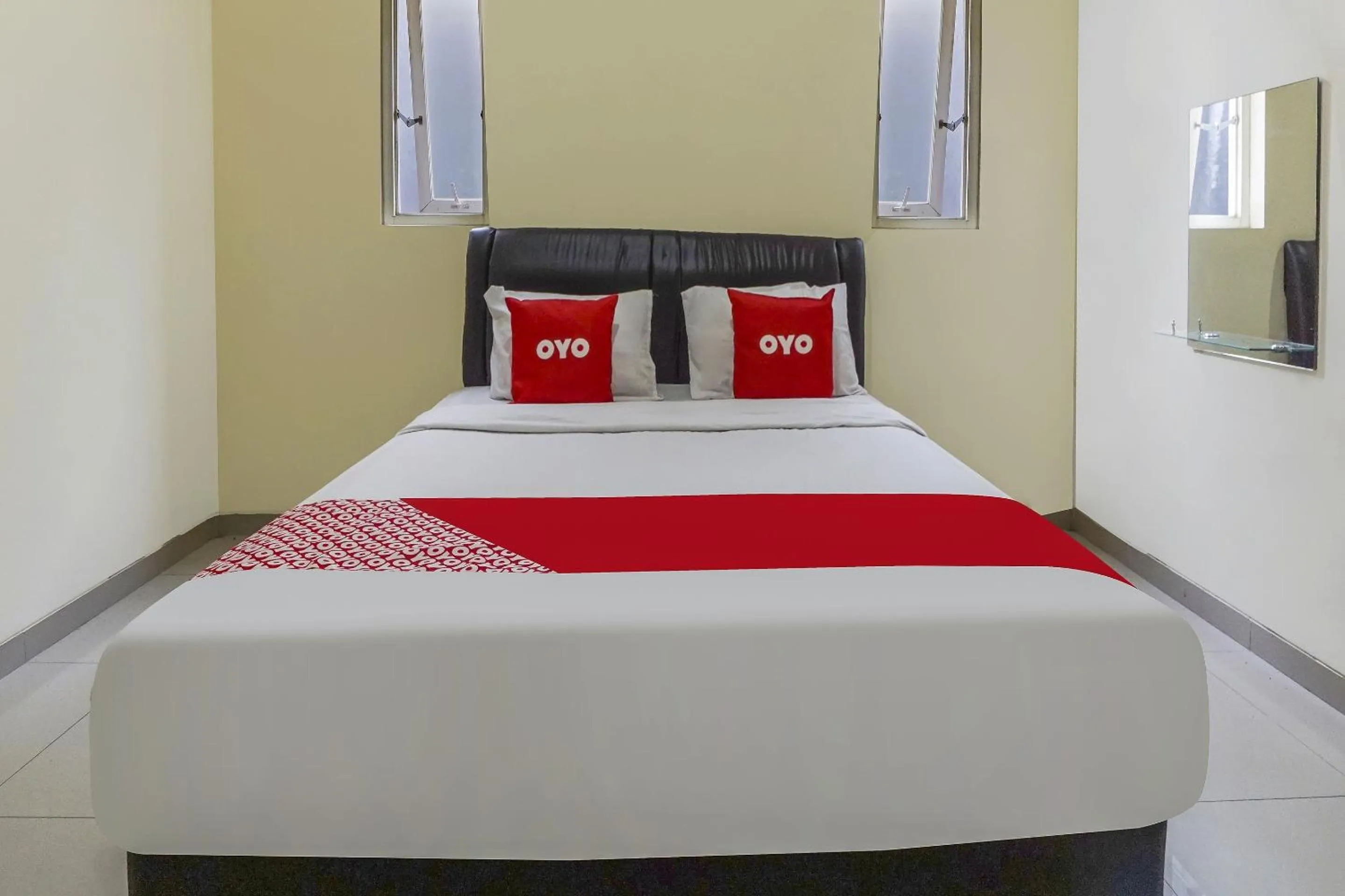 Bedroom, Bed in Hotel O Oke Guest House