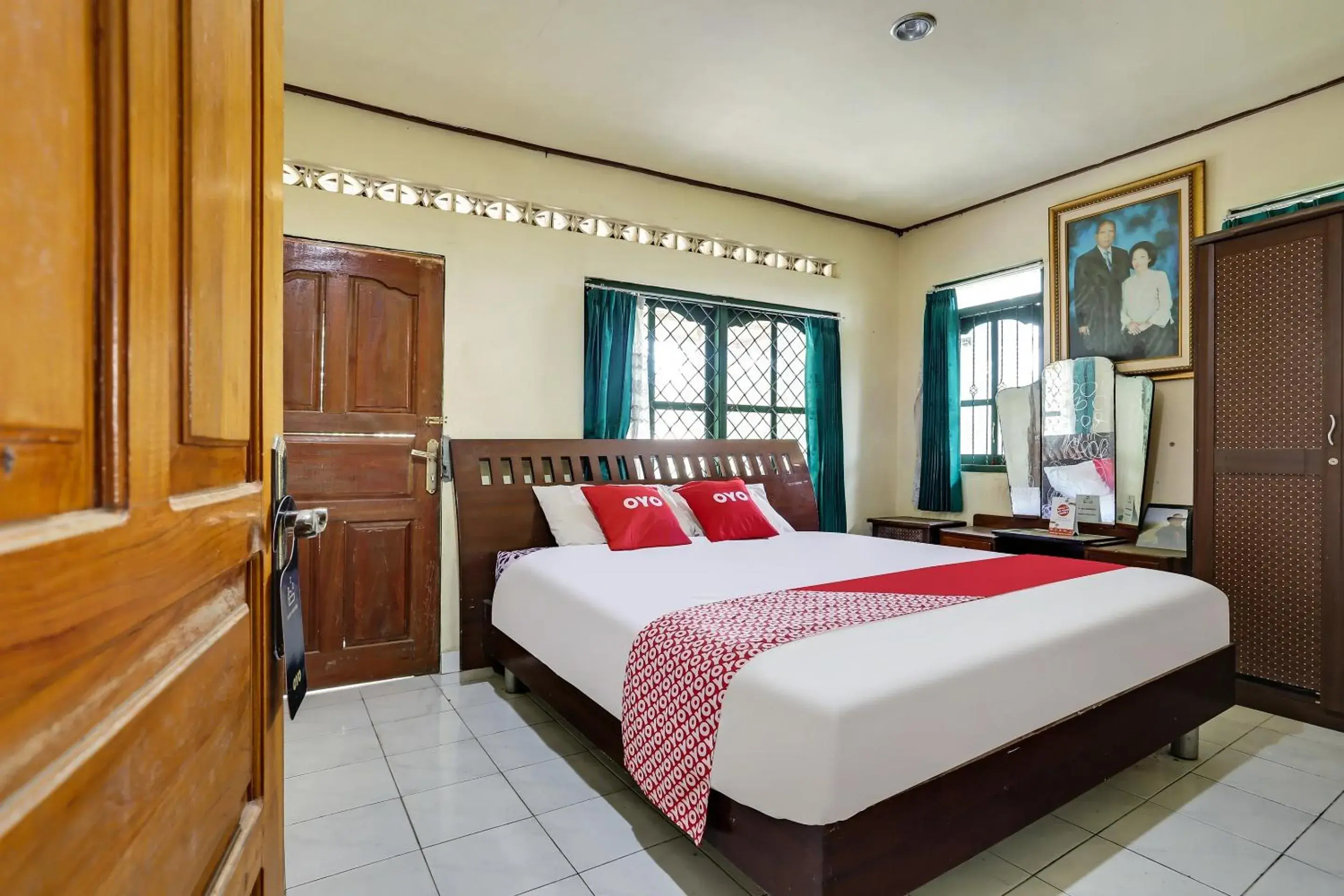 Bedroom in Hotel O Desa Wisata Banyuatis Bedroom in Hotel O Desa Wisata Banyuatis