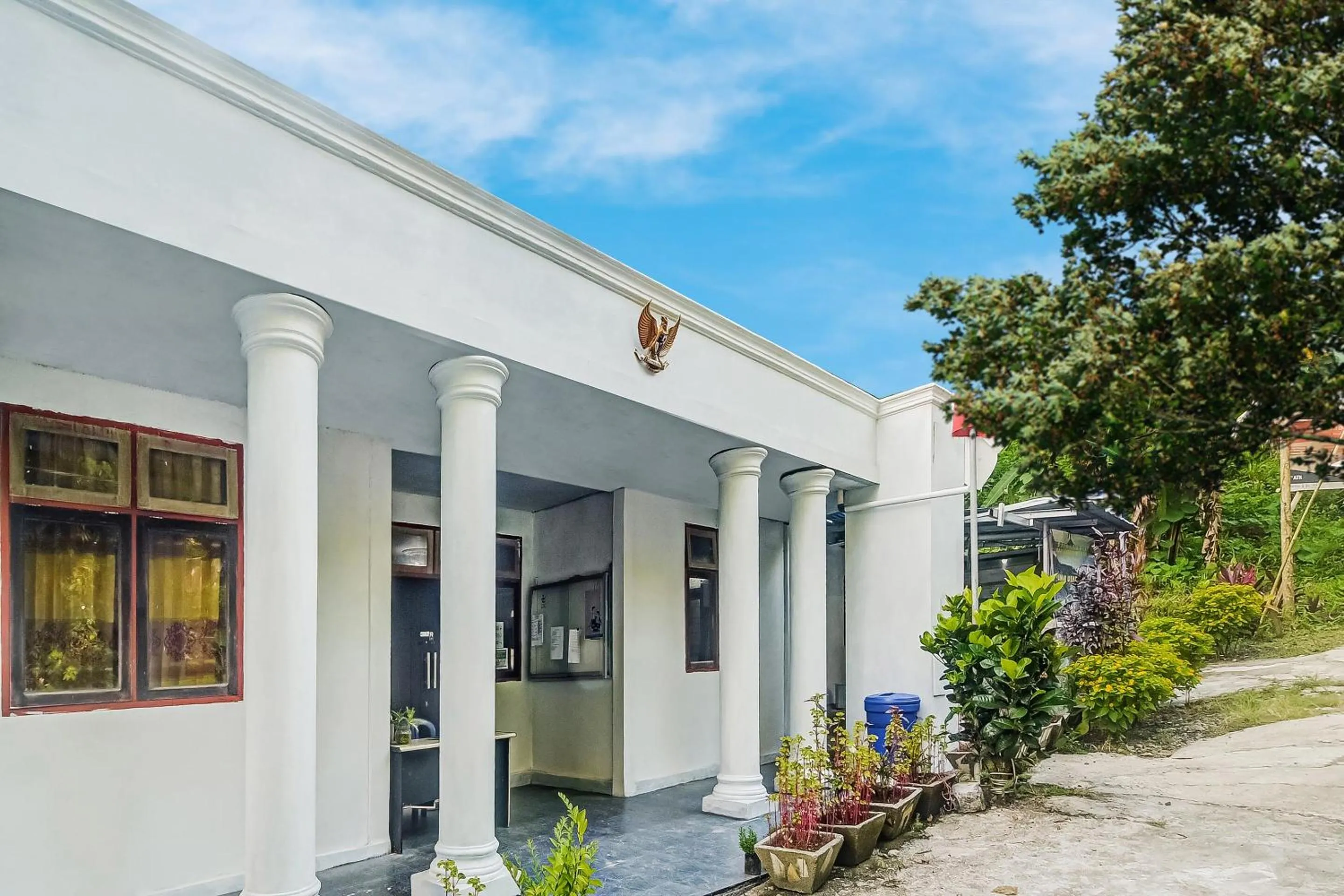 Facade/entrance in OYO Homes 91118 Homesstay Desa Wisata Budo Near Desa Wisata Budo