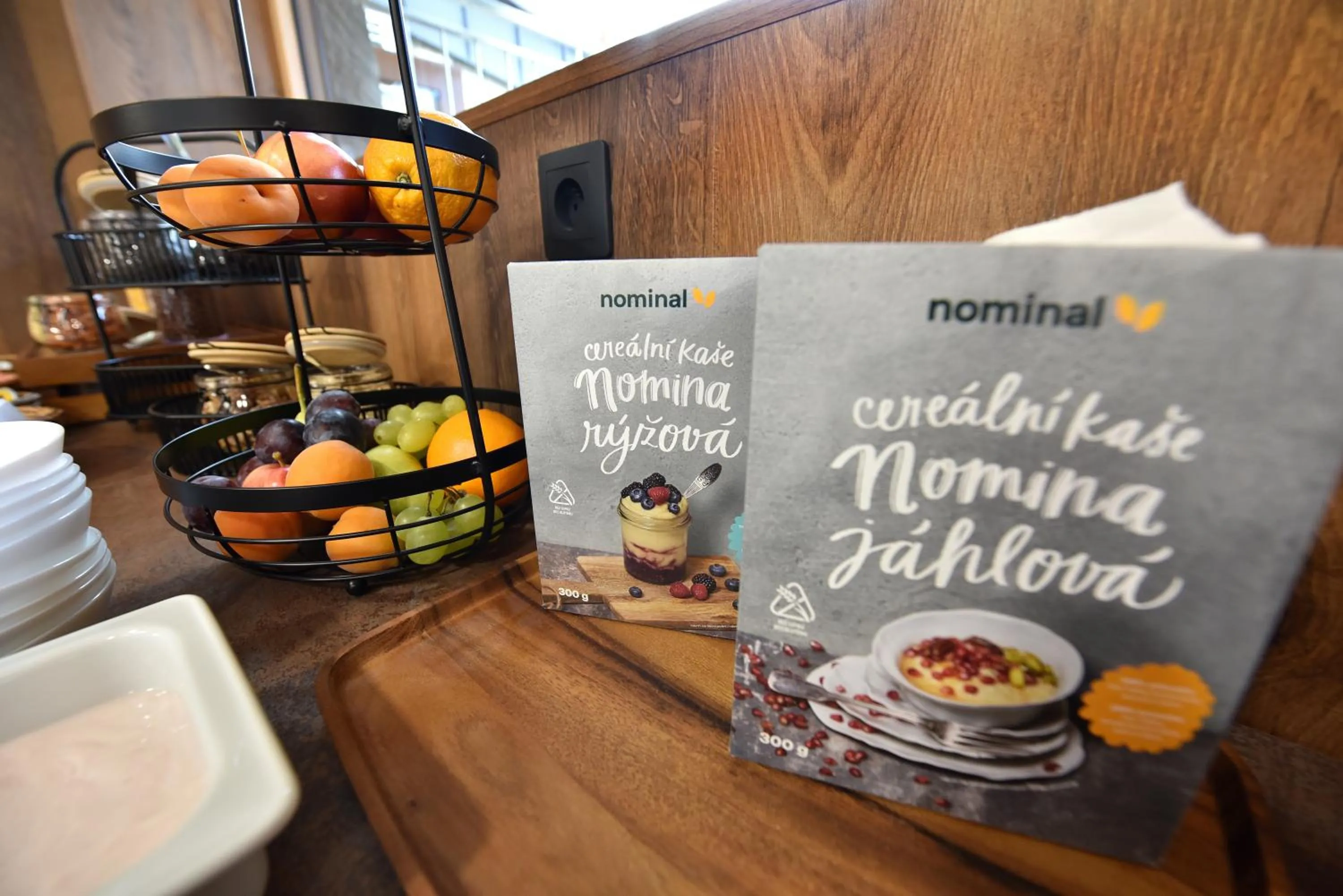 Restaurant/places to eat in APLEND Hotel Ovruč