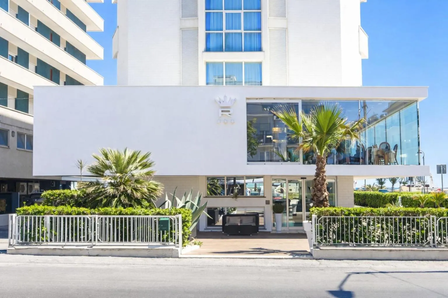Property building in Hotel Regina Fronte Mare