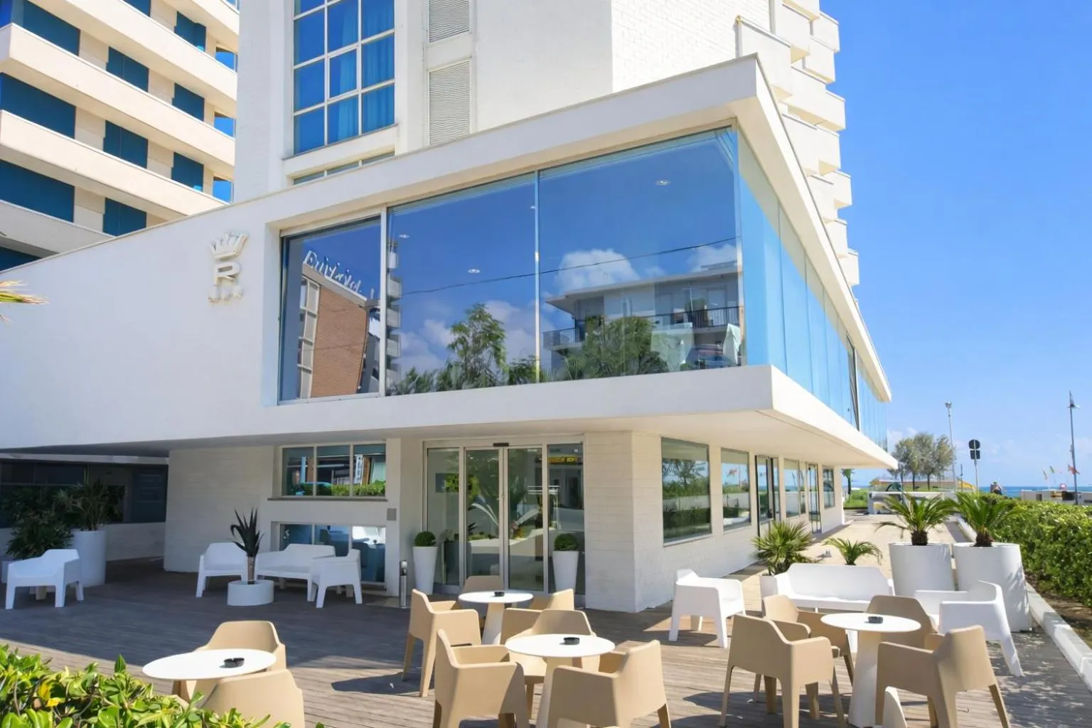 Property building in Hotel Regina Fronte Mare
