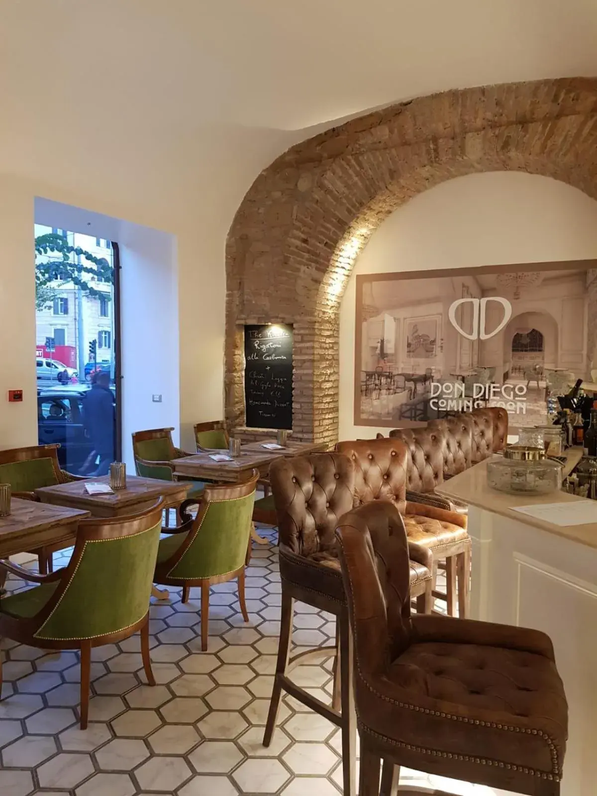 Lounge or bar in Hotel Milton Roma Lounge or bar in Hotel Milton Roma