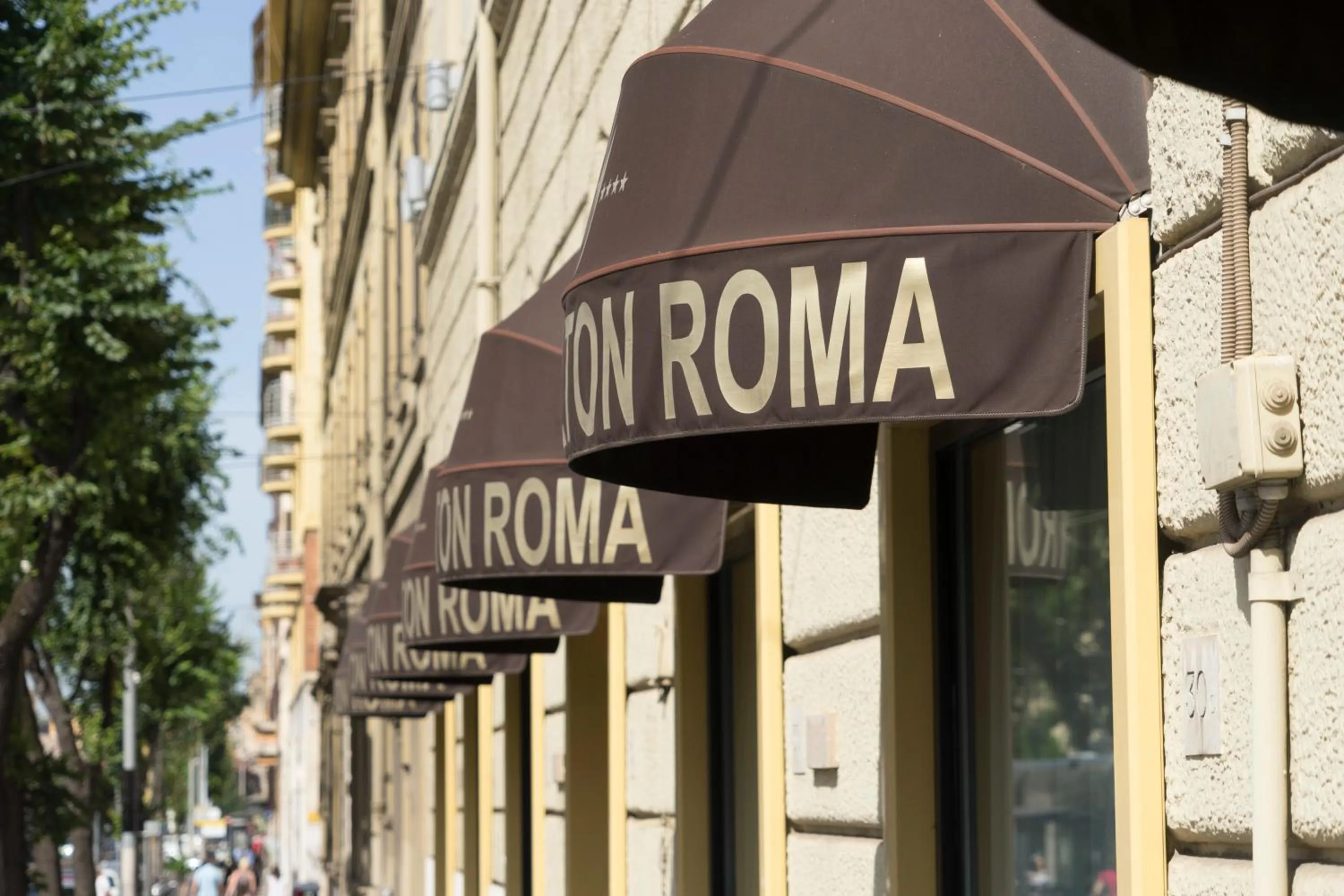 Property logo or sign in Hotel Milton Roma