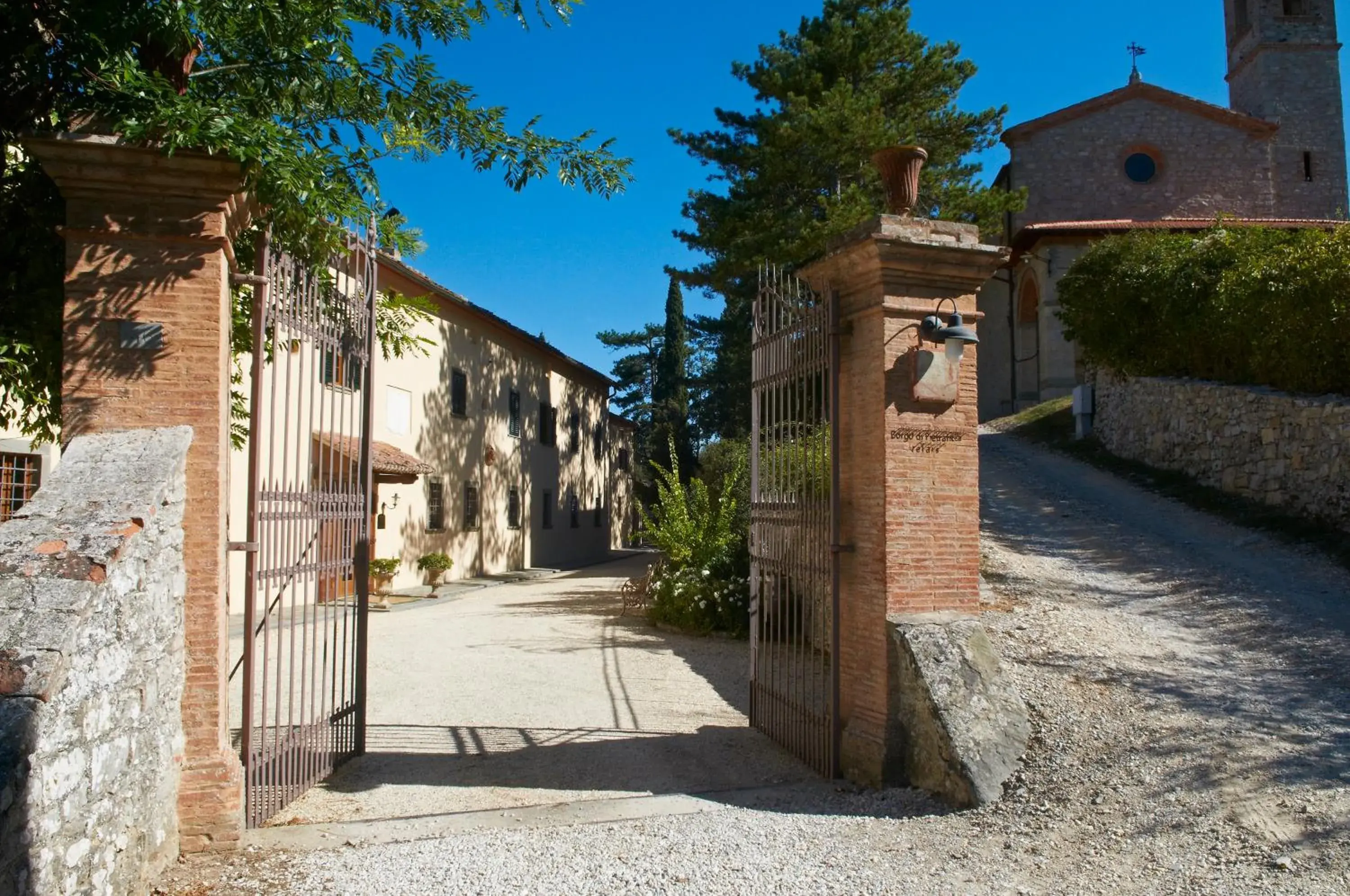 Property building in Borgo Di Pietrafitta Relais Property building in Borgo Di Pietrafitta Relais