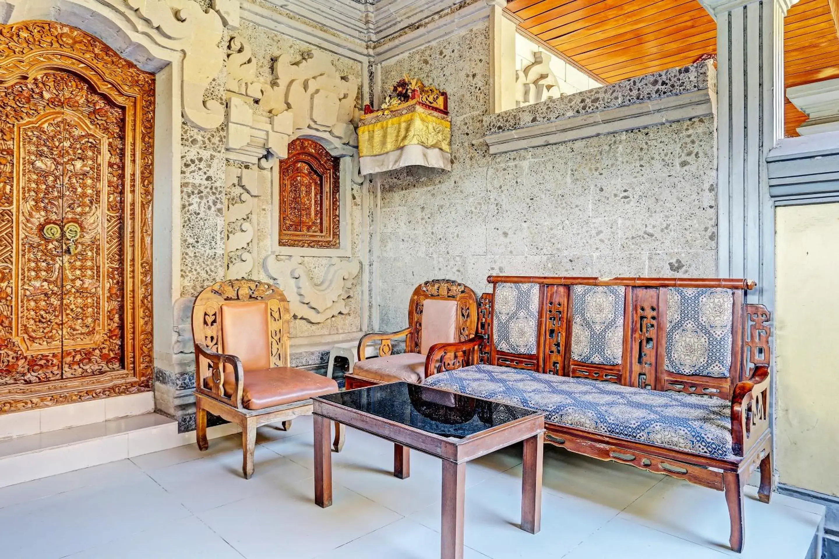 Lobby or reception in OYO Collection O 91125 Puri Dewa Bharata Lobby or reception in OYO Collection O 91125 Puri Dewa Bharata