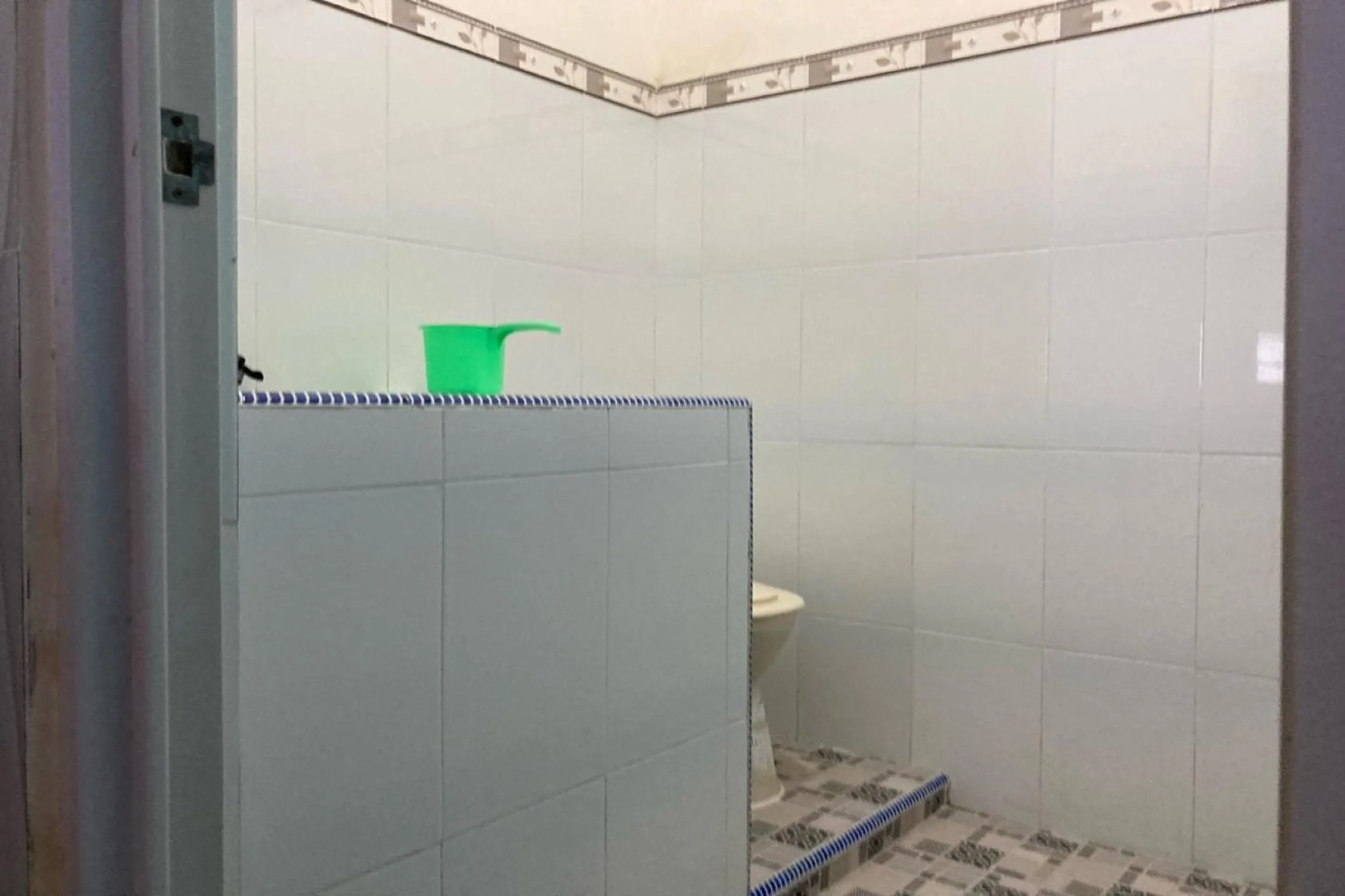 Bathroom in Hotel O Desa Wisata Dalegan