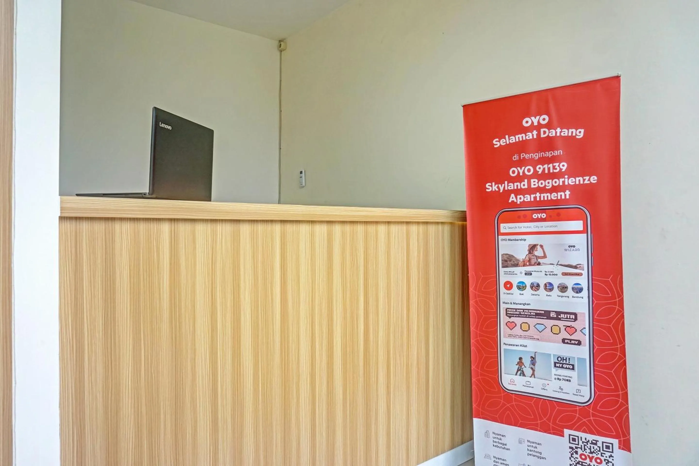 Lobby or reception in Hotel O Skyland Bogorienze Apartment