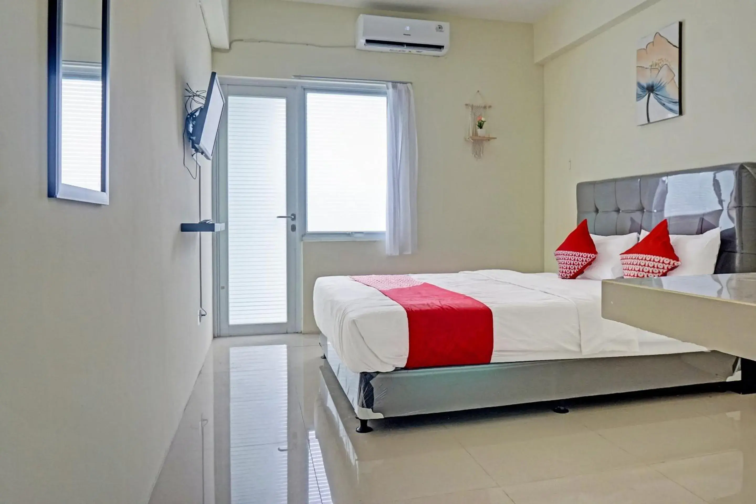 Bedroom, Bed in Hotel O Skyland Bogorienze Apartment Bedroom, Bed in Hotel O Skyland Bogorienze Apartment