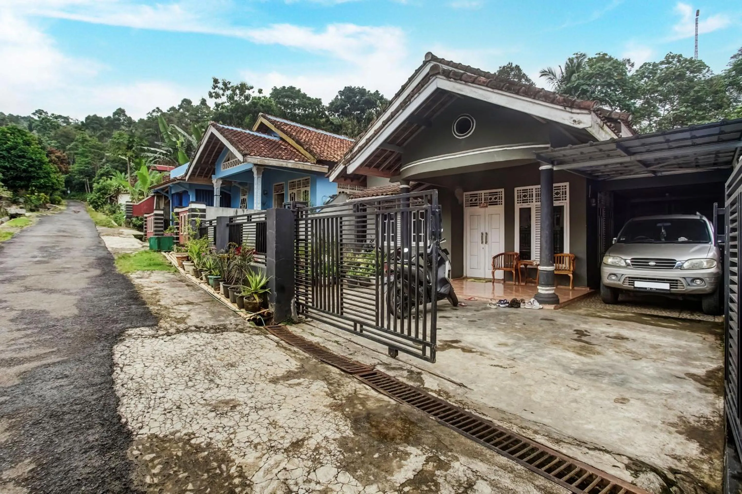 Facade/entrance in Hotel O Desa Wisata Sumber Agung Syariah