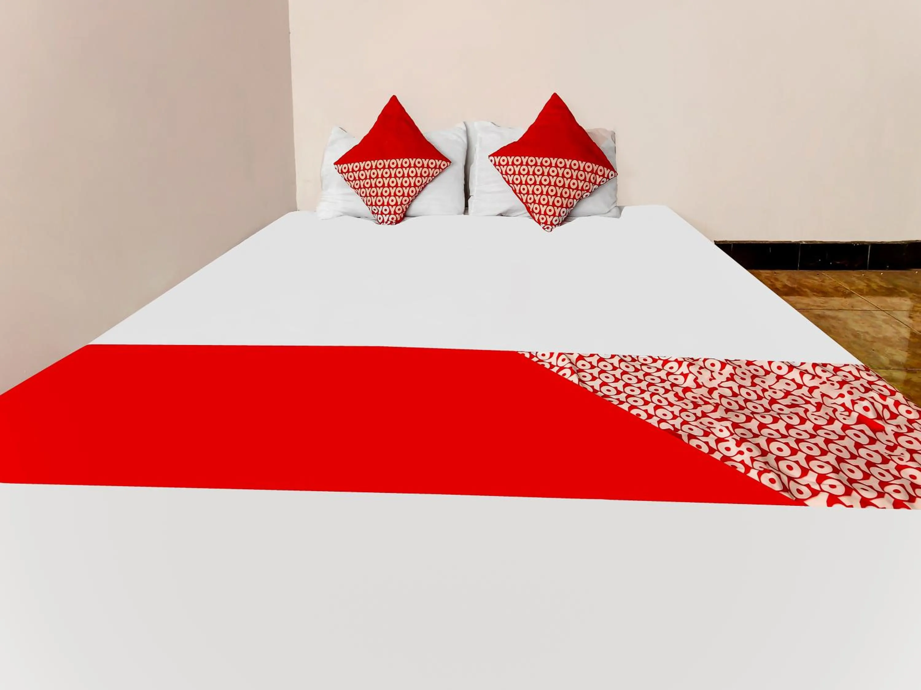 Bedroom, Bed in Hotel O Desa Wisata Tebing Lingga