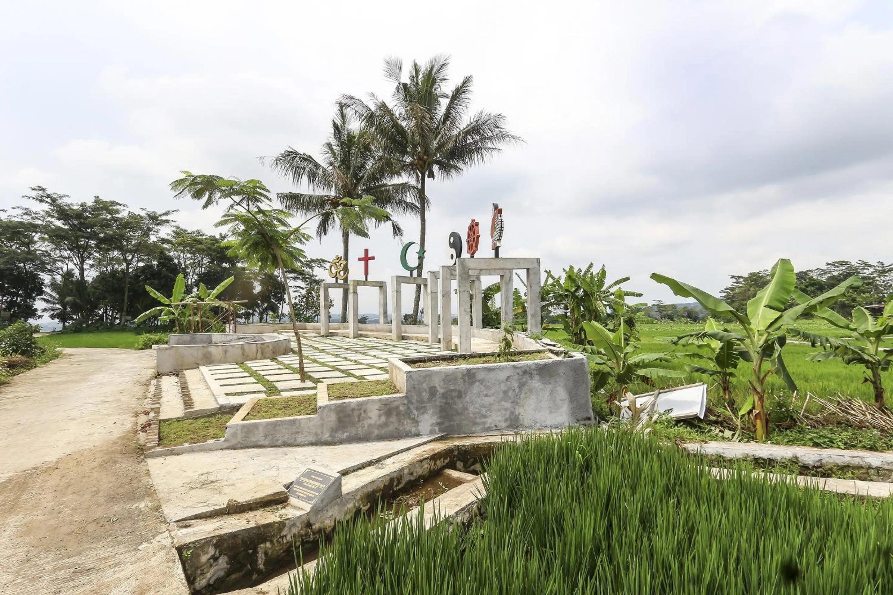 Lobby or reception in OYO Homes 91151 Desa Wisata Kreatif Perdamaian Srumbung Gunung