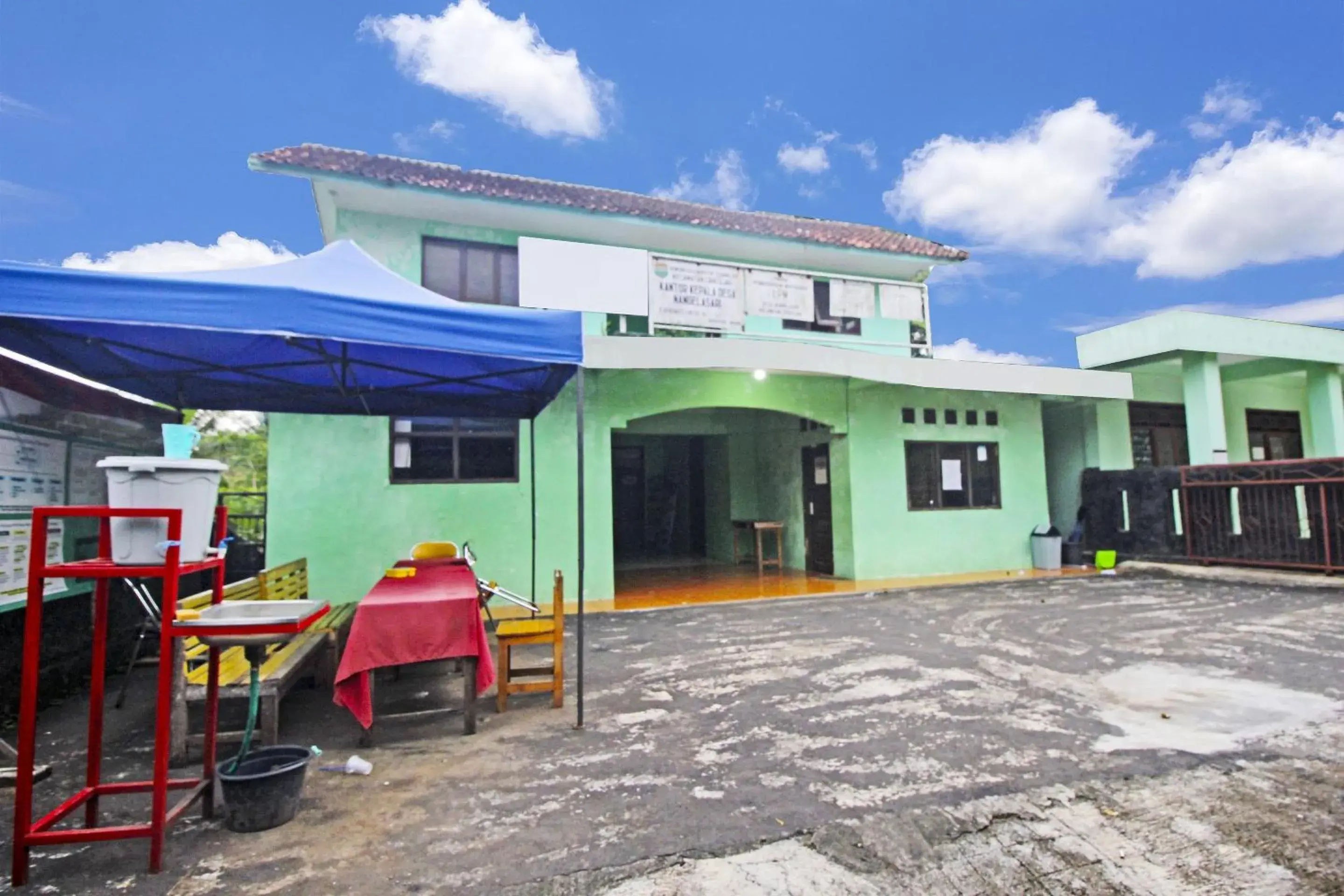 Facade/entrance in Hotel O Desa Wisata NangelasariNearPasir Tulang Facade/entrance in Hotel O Desa Wisata NangelasariNearPasir Tulang