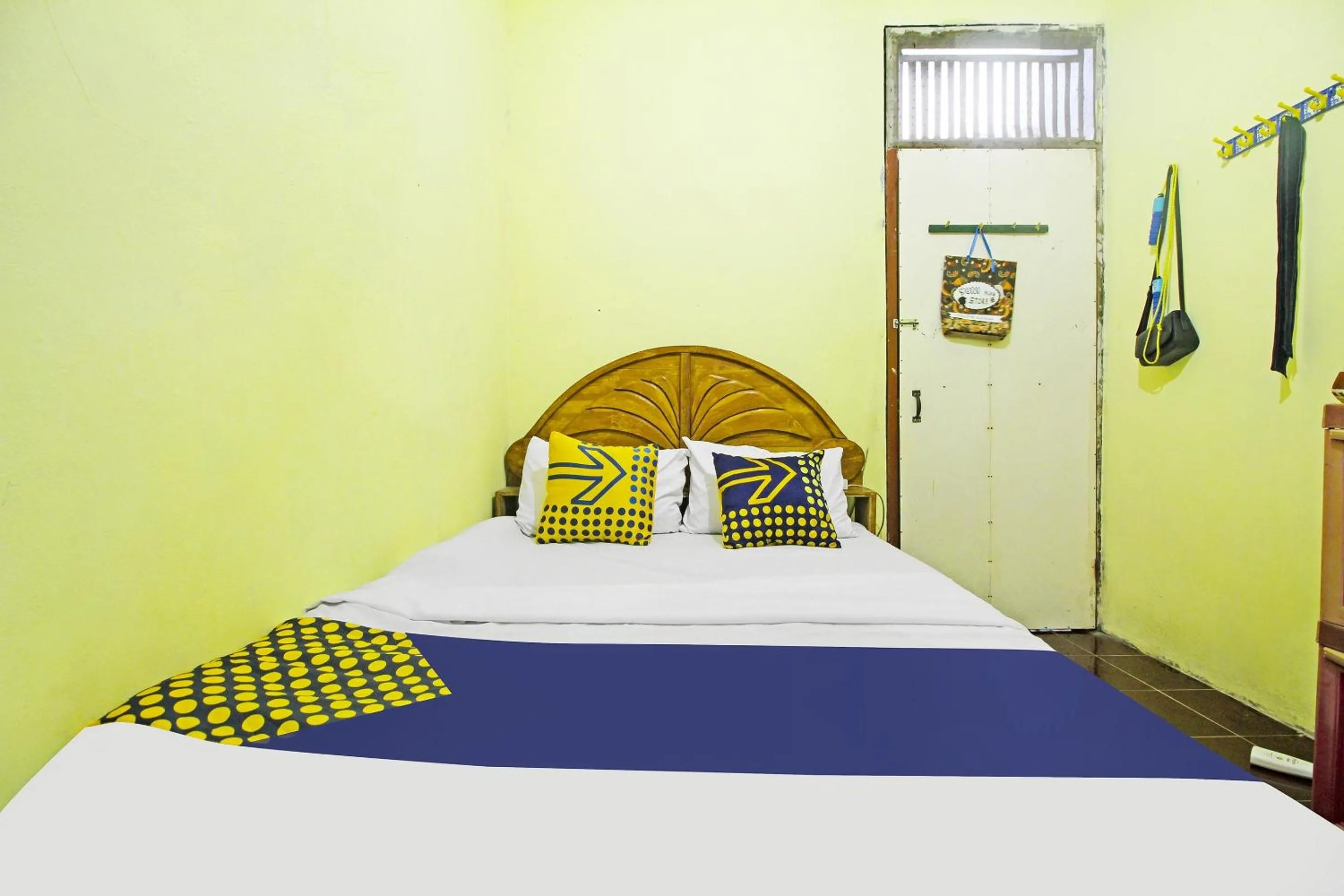 Bedroom, Bed in Hotel O Desa Wisata NangelasariNearPasir Tulang