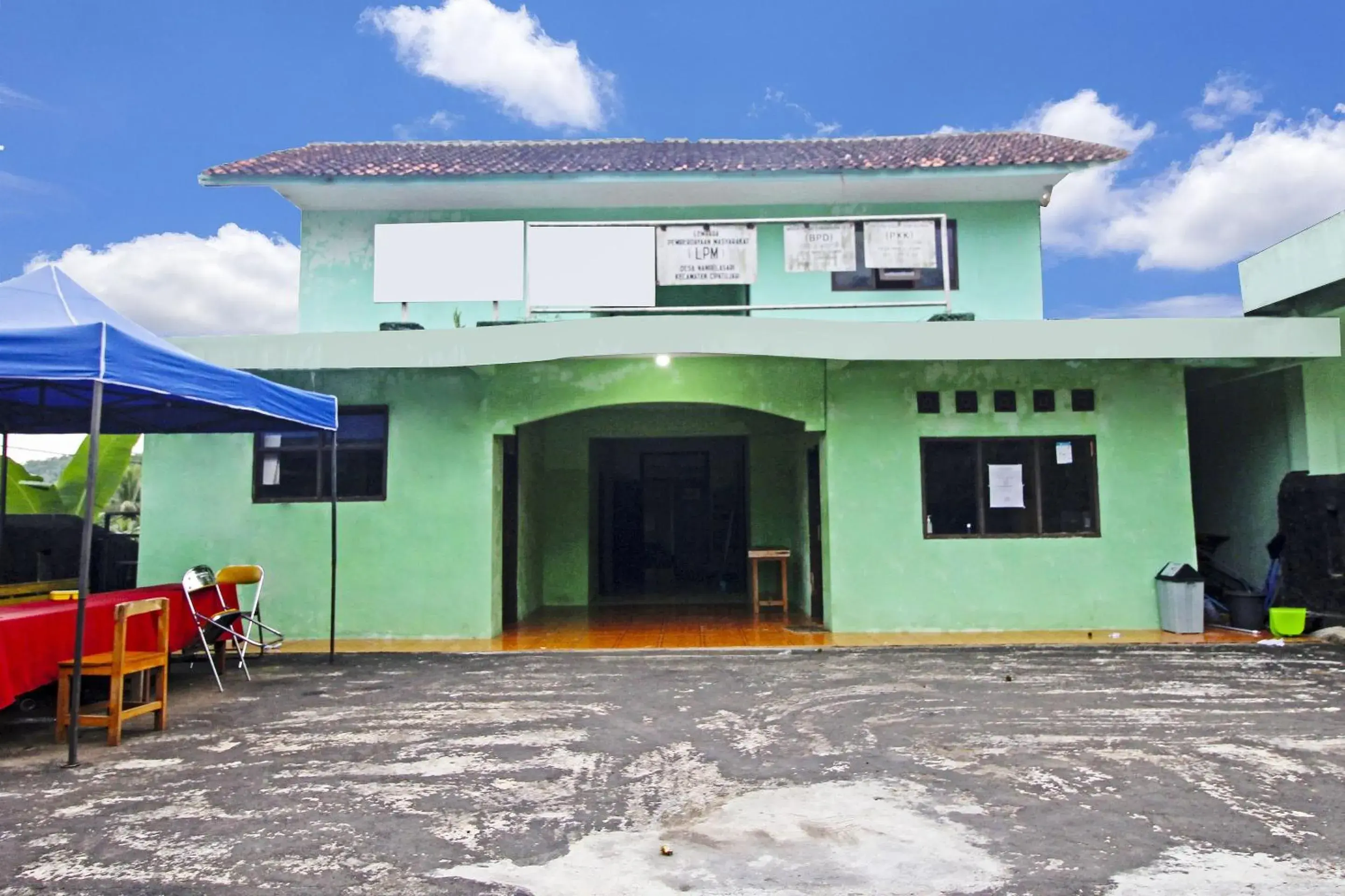 Facade/entrance in Hotel O Desa Wisata NangelasariNearPasir Tulang Facade/entrance in Hotel O Desa Wisata NangelasariNearPasir Tulang