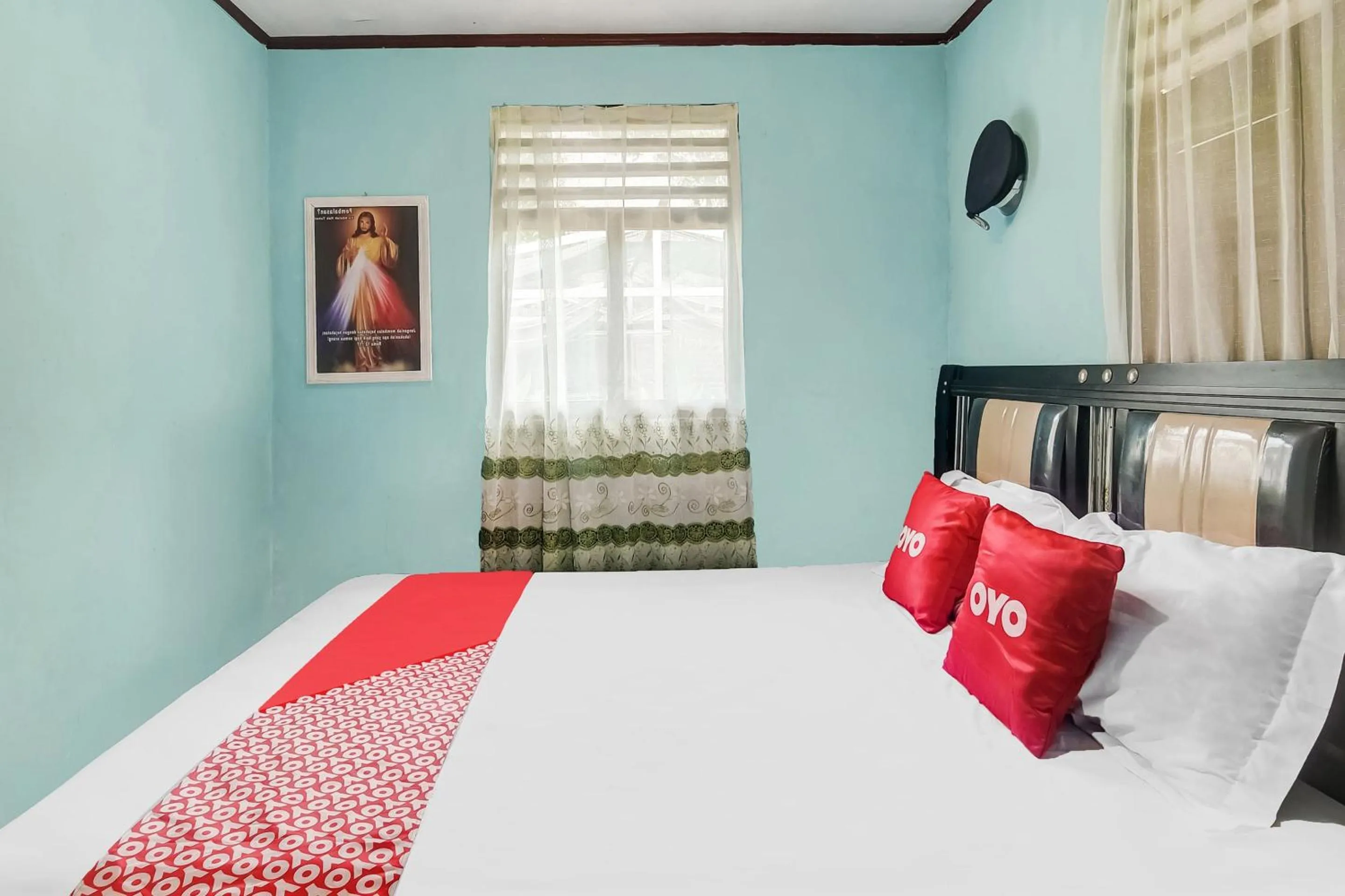 Bedroom, Bed in OYO Homes 91148 Homesstay Desa Wisata Bahoi Near Ekowisata Mangrove Desa Bahoi