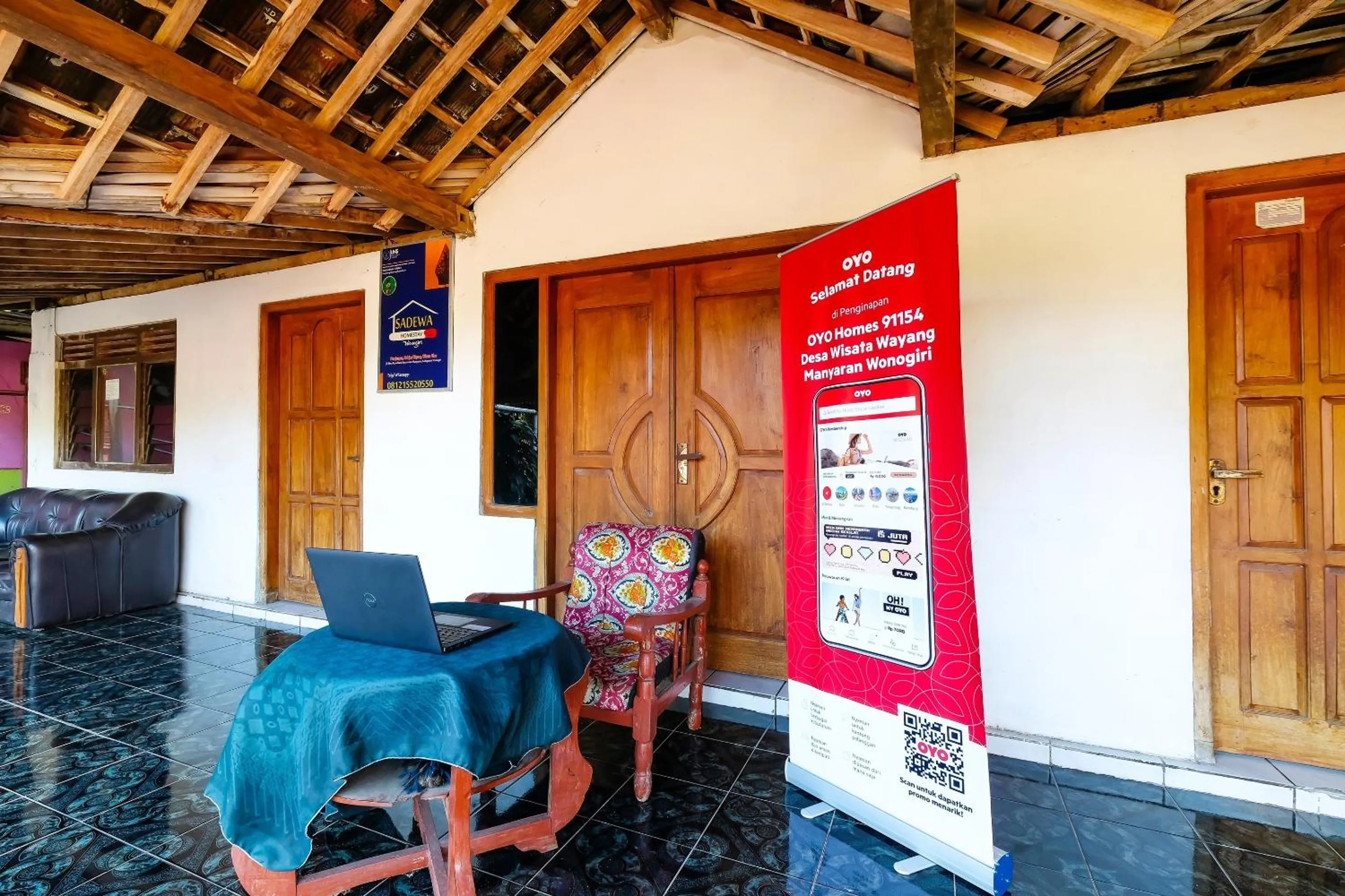 Lobby or reception in OYO Homes 91154 Desa Wisata Wayang Manyaran Wonogiri