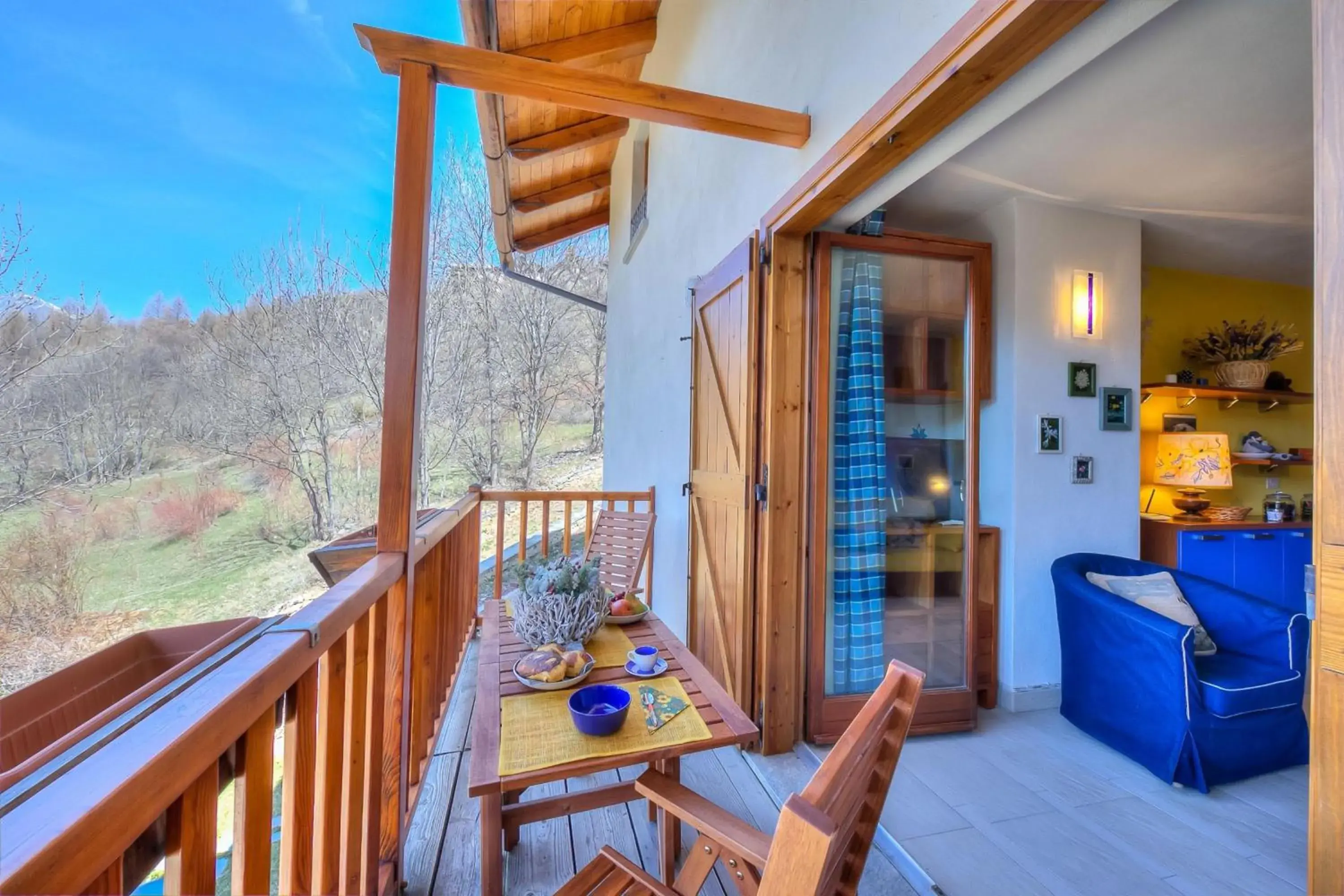 Rebecca's House few steps from skiing - Happy Rentals Rebecca's House few steps from skiing - Happy Rentals