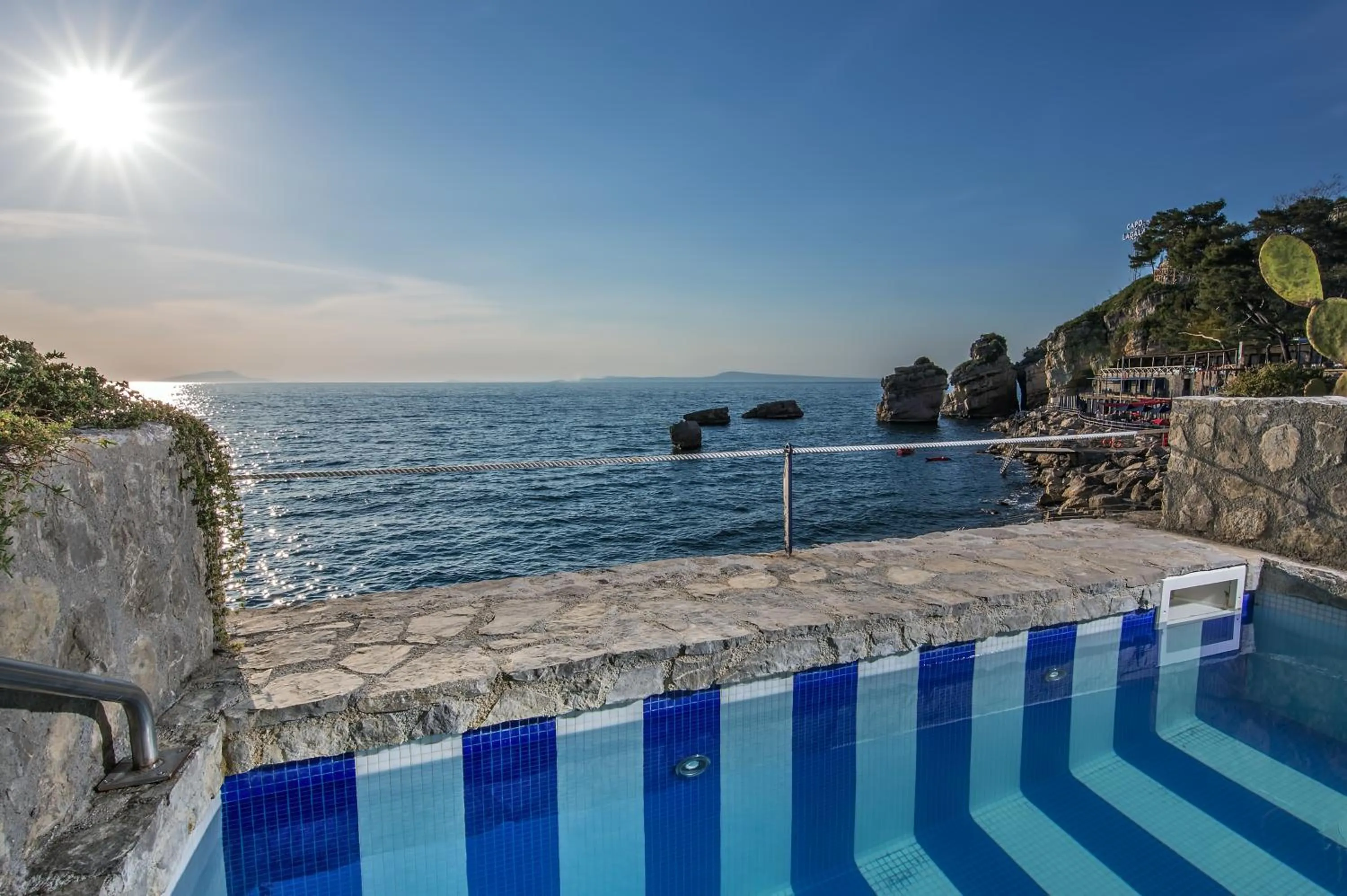 Sea view in Capo la Gala Hotel&Wellness