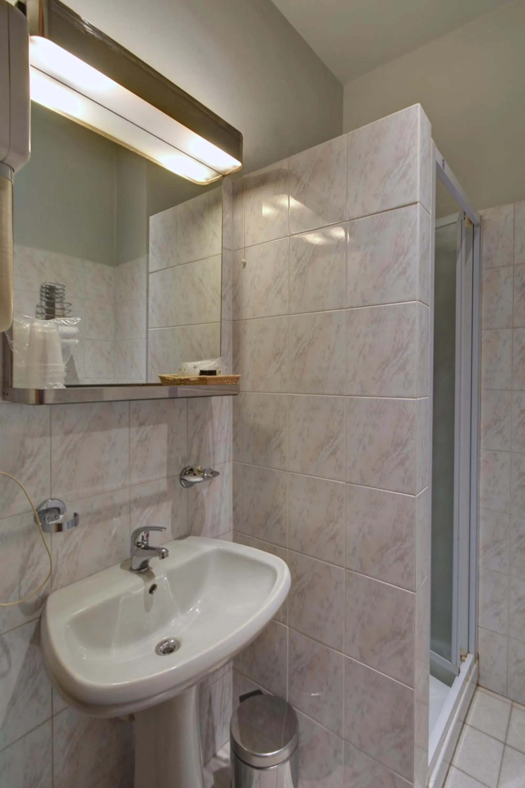 Bathroom in Astor Hotel