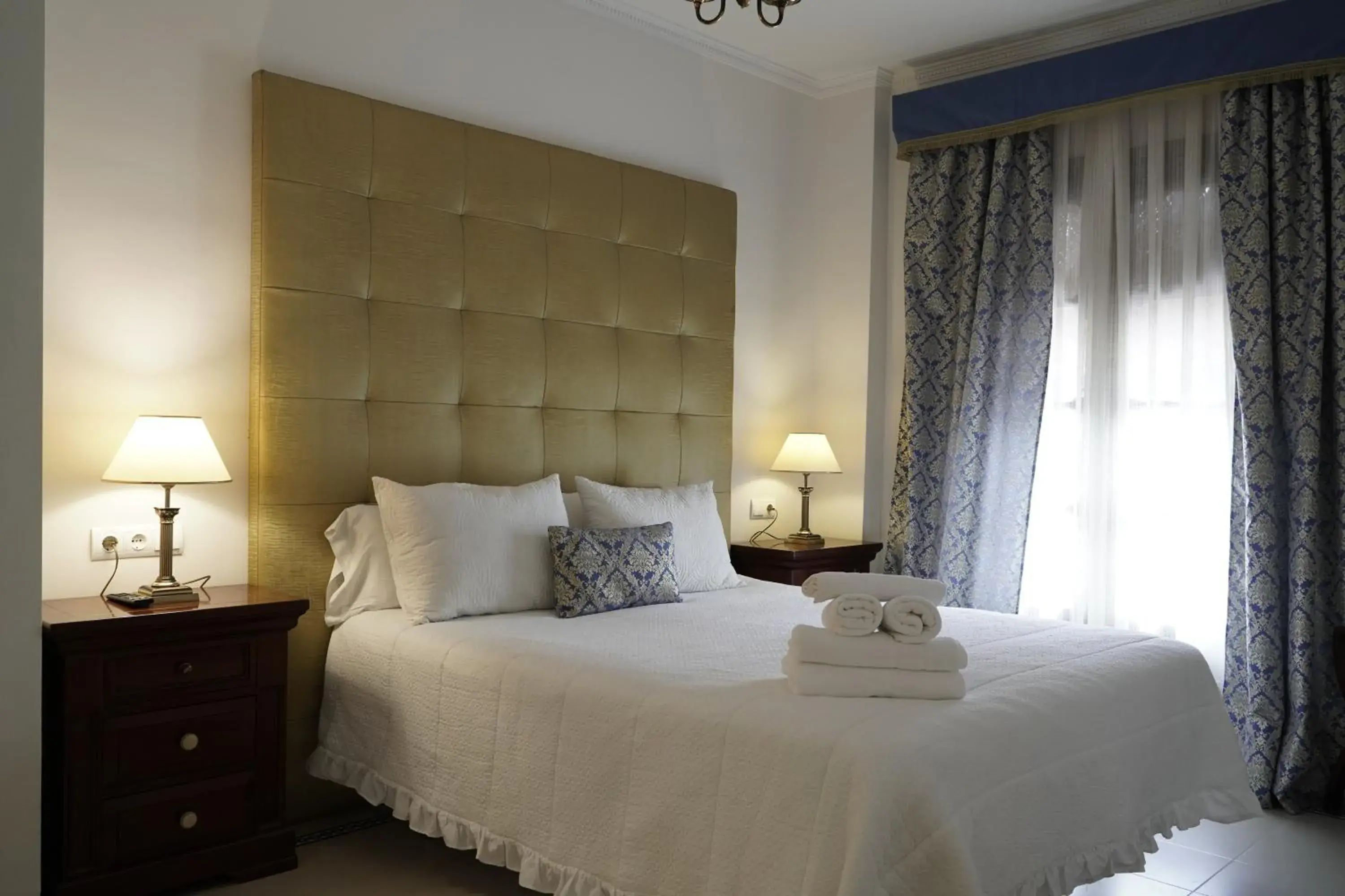 Queen Room with Balcony - single occupancy in Hospedarte Palacete Real Queen Room with Balcony - single occupancy in Hospedarte Palacete Real