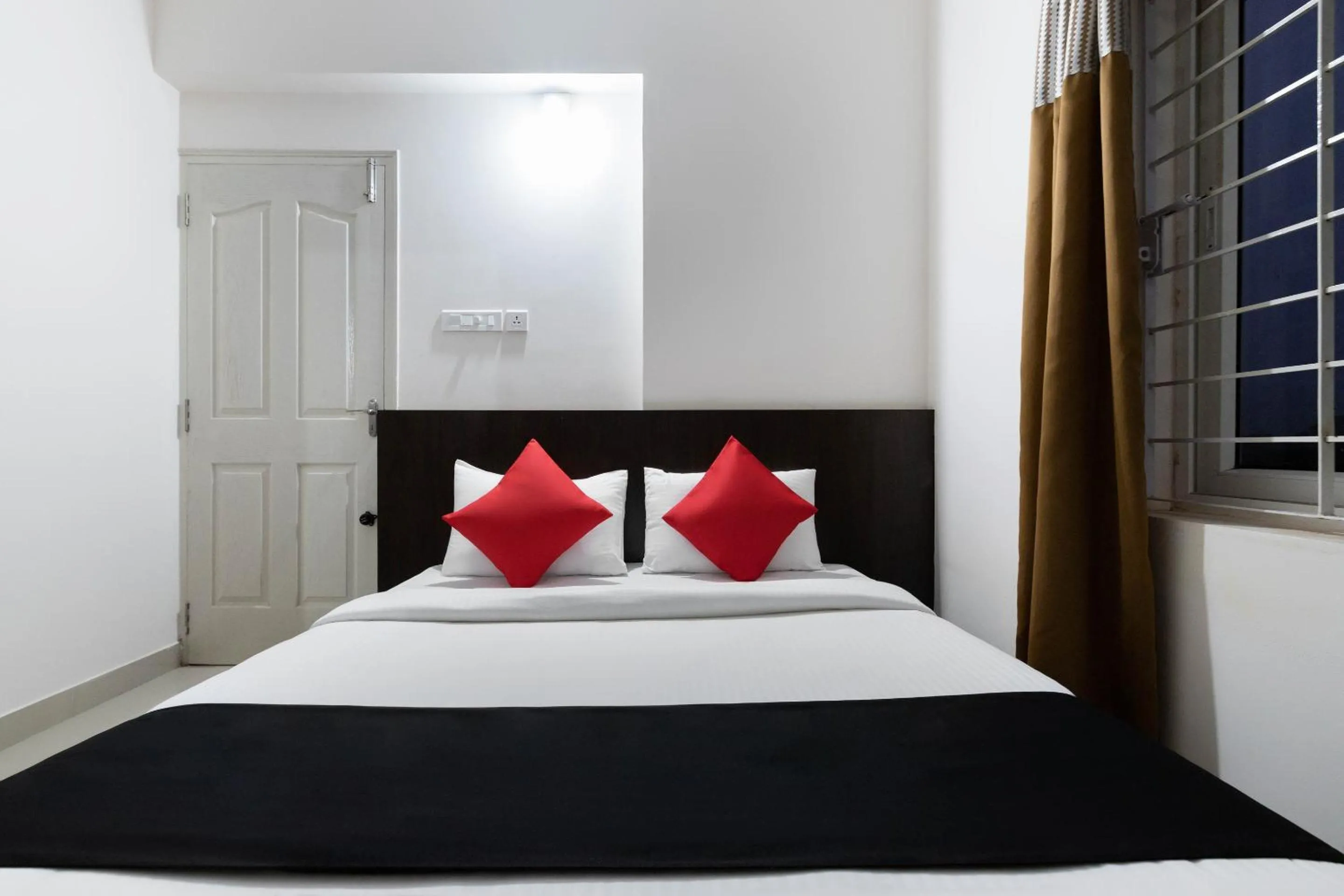 Hotel O Nirvikalpa